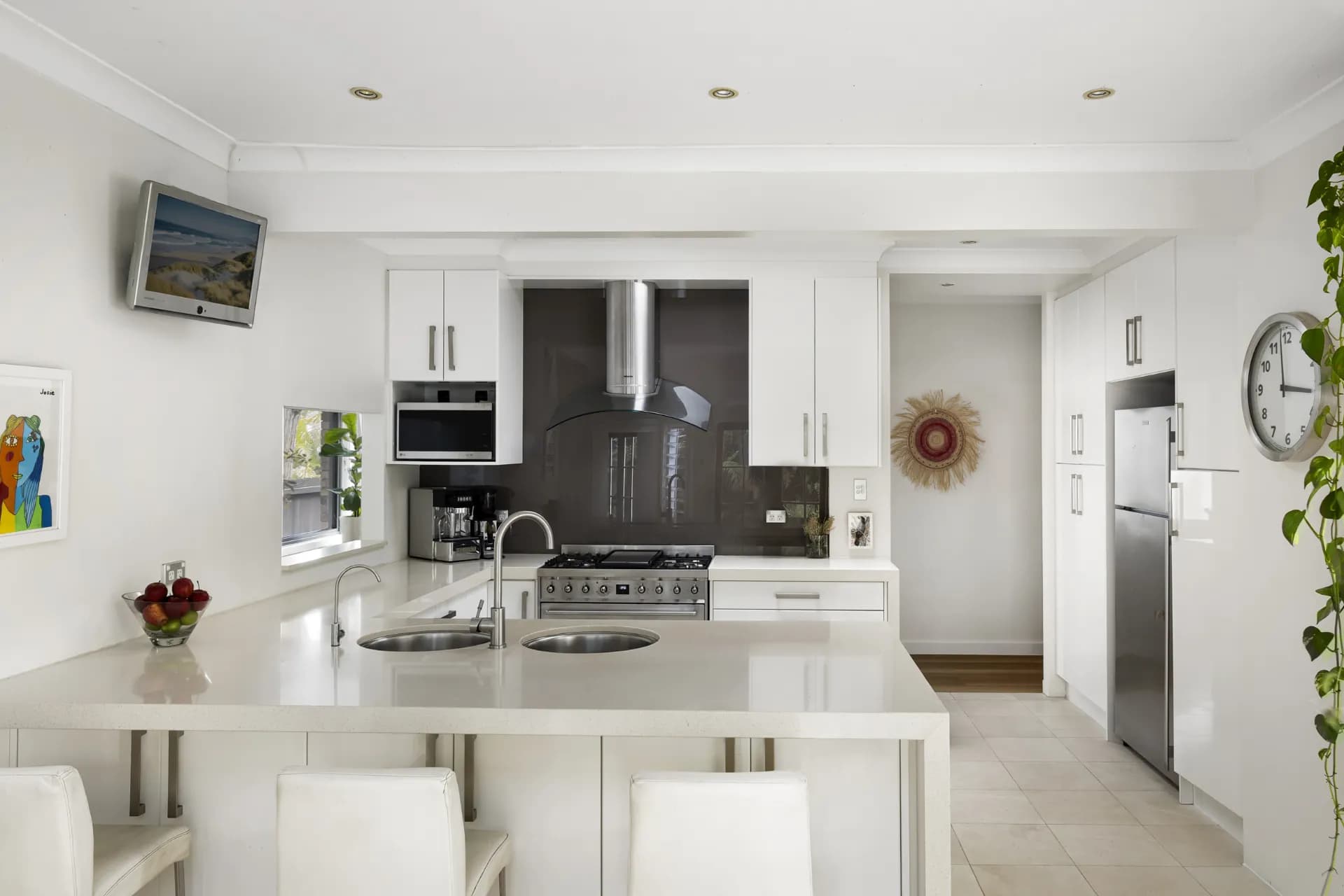 39 Coolangatta Avenue, Elanora Heights, NSW, Elanora Heights - Thumbnail 3