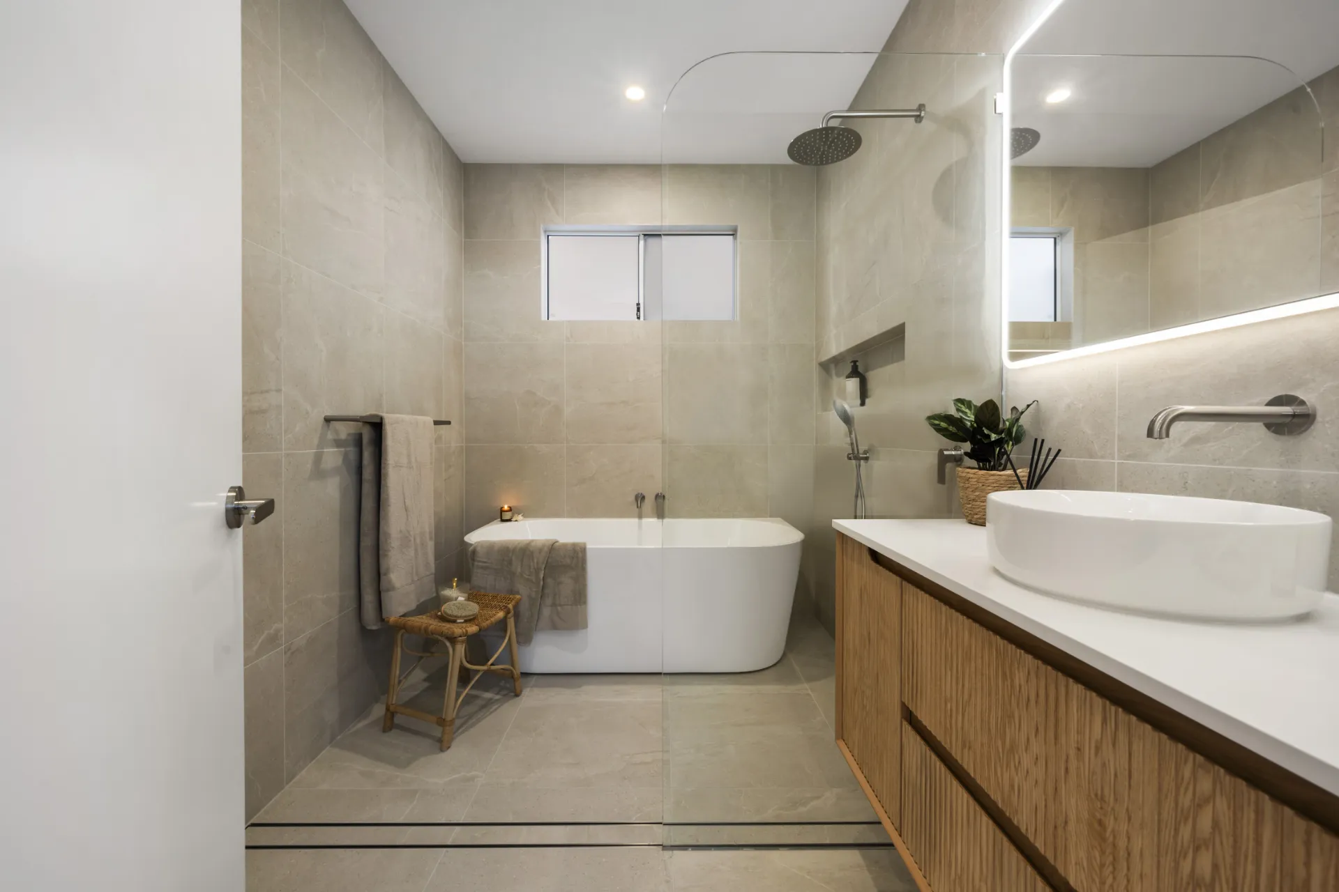 48 Emily Street, Marks Point, NSW, Marks Point - Thumbnail 7