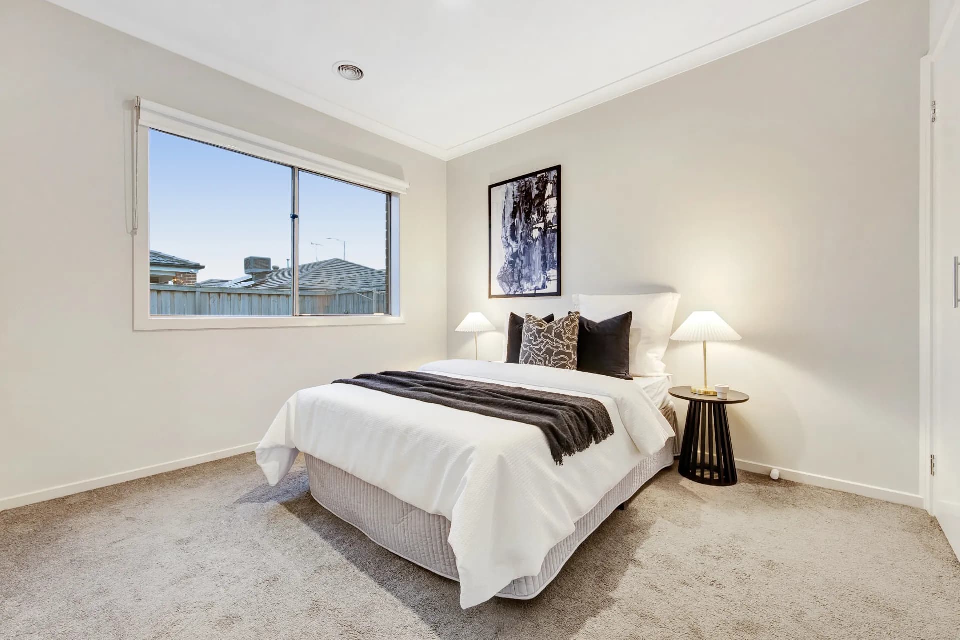 13 Hatter  Street, Werribee., Werribee - Thumbnail 4