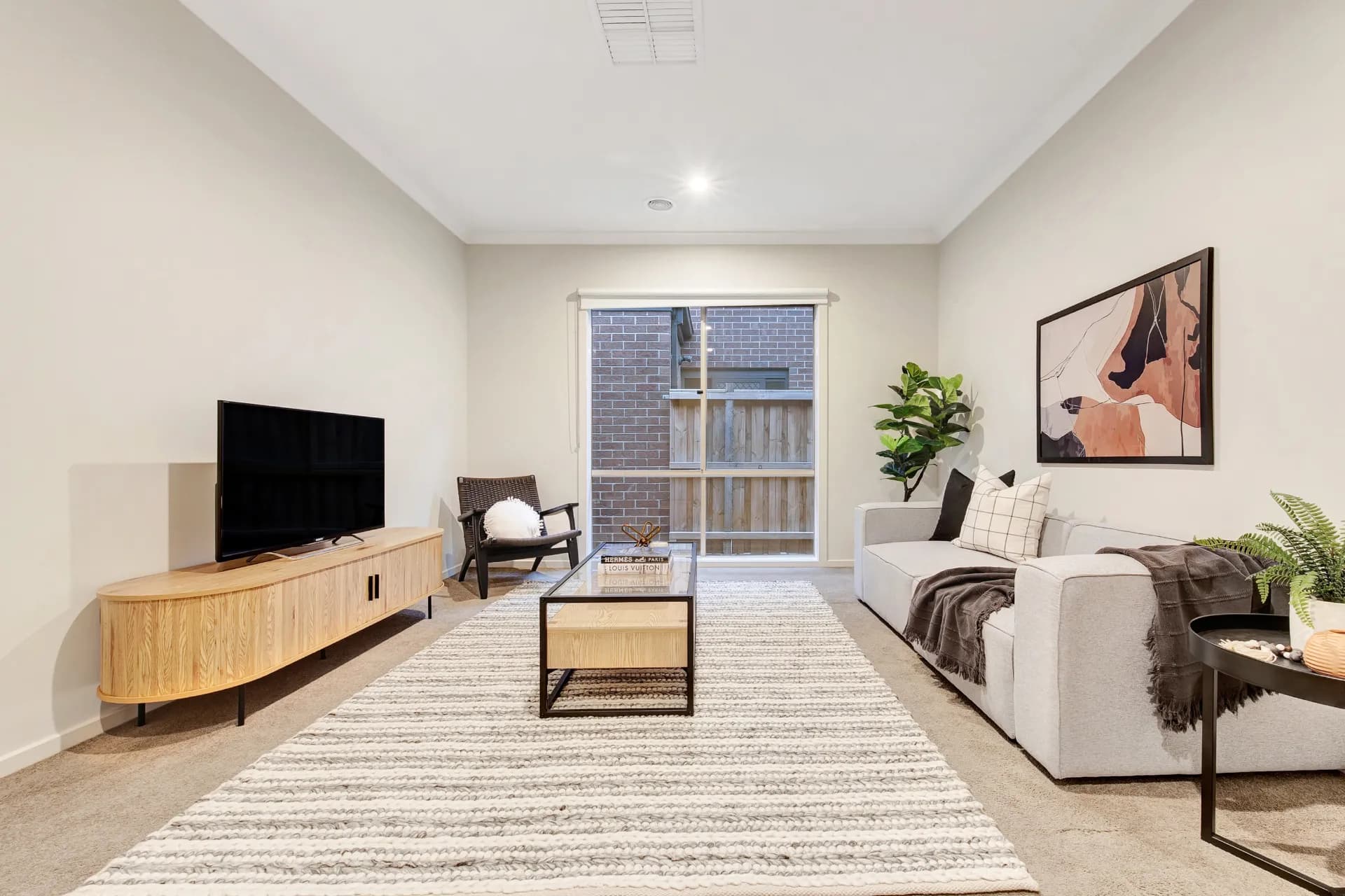 13 Hatter  Street, Werribee., Werribee - Thumbnail 8
