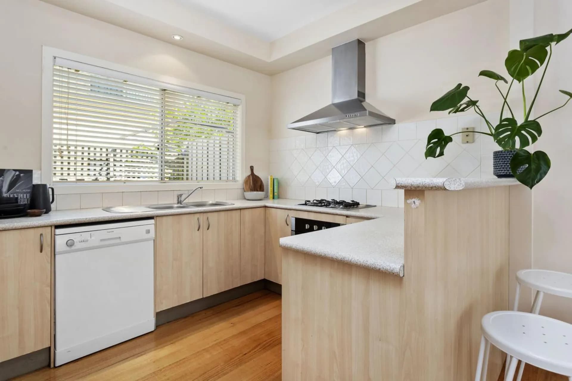 4 Yacht Court, Mornington, VIC, Mornington - Thumbnail 7