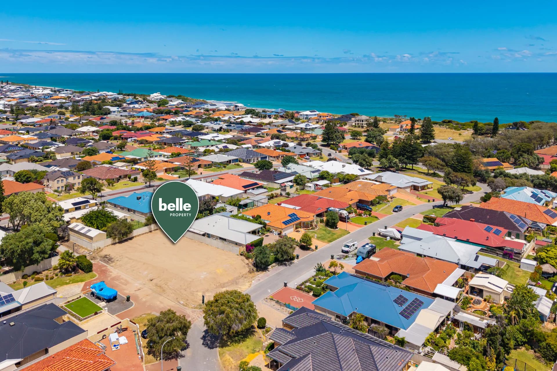 52 Paradise Circuit, Halls Head., Halls Head - Image 1