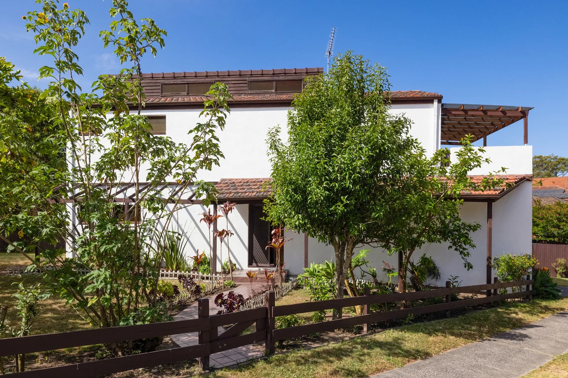 63 Oliver Street, Freshwater, NSW, Freshwater - Thumbnail 2