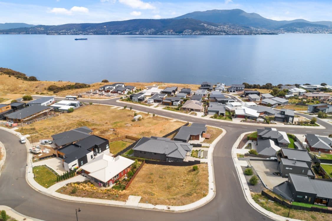 20 Cherrington Drive, TRANMERE, TAS 7018, Tranmere - Thumbnail 2