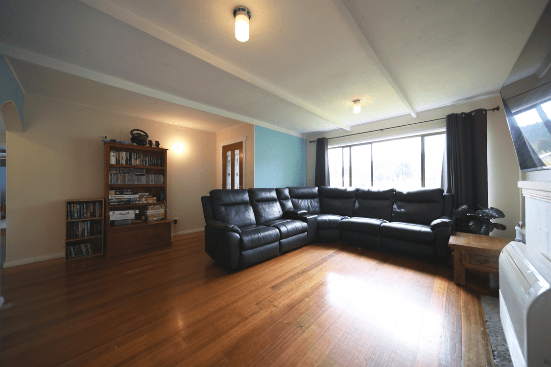 3 Nankivell Street, QUEENSTOWN, TAS 7467, Queenstown - Thumbnail 2