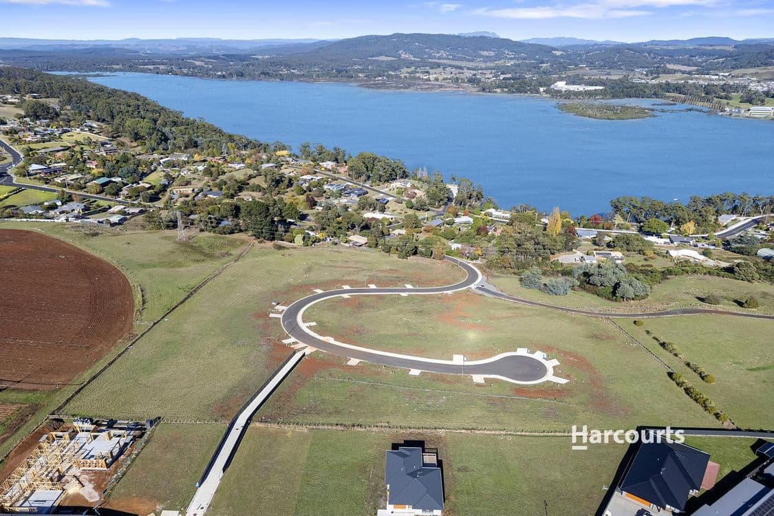 23 Curtis Place, AMBLESIDE, TAS 7310, Ambleside - Thumbnail 2
