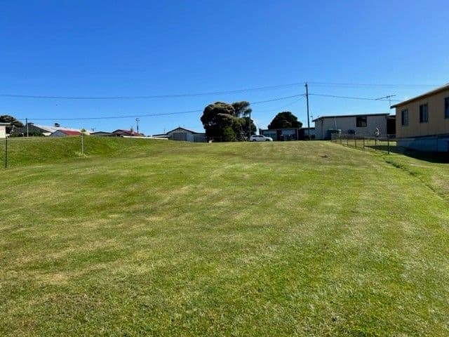 2882 Grassy Road, GRASSY, TAS 7256, Grassy - Thumbnail 3