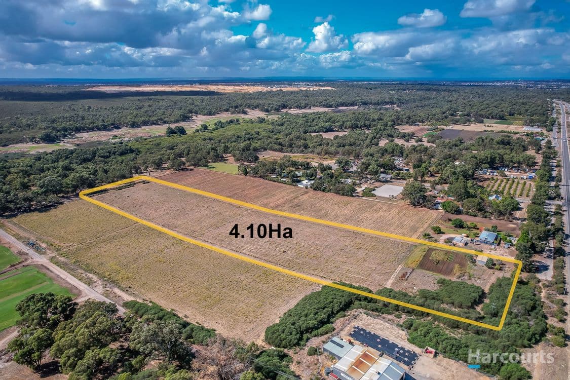 1990 Wanneroo Road, NEERABUP, WA 6031, Neerabup - Thumbnail 4