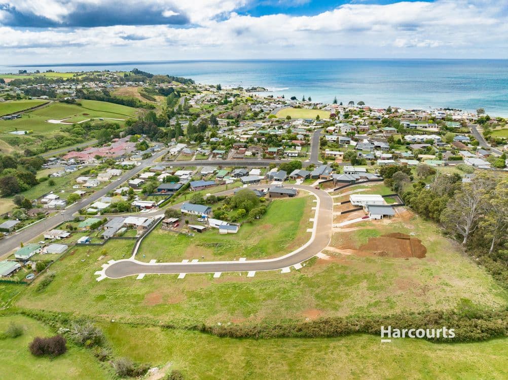 47 Southwood Avenue, PENGUIN, TAS 7316, Penguin - Thumbnail 2