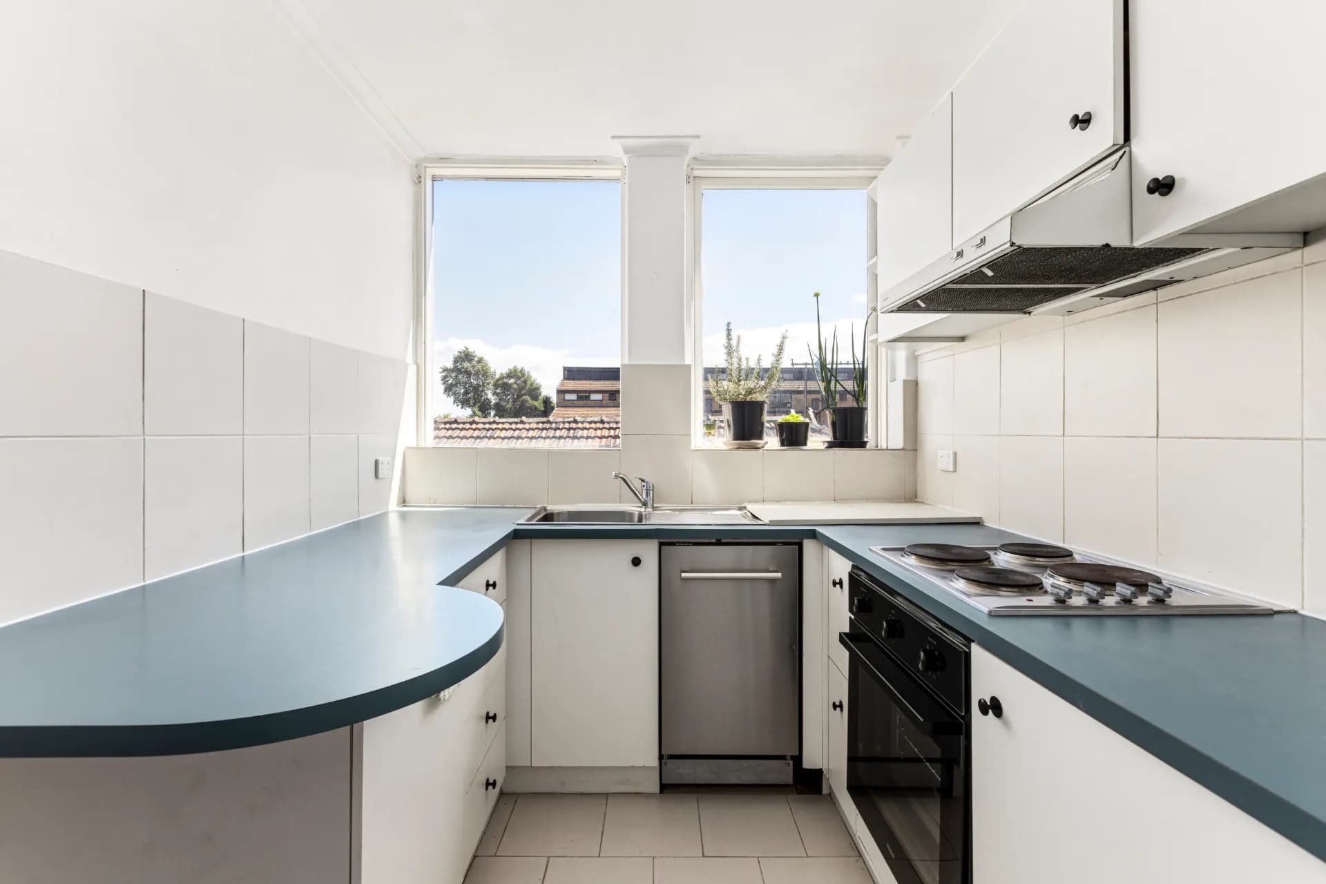 4/37 Nepean Highway, Elsternwick., Elsternwick - Thumbnail 2