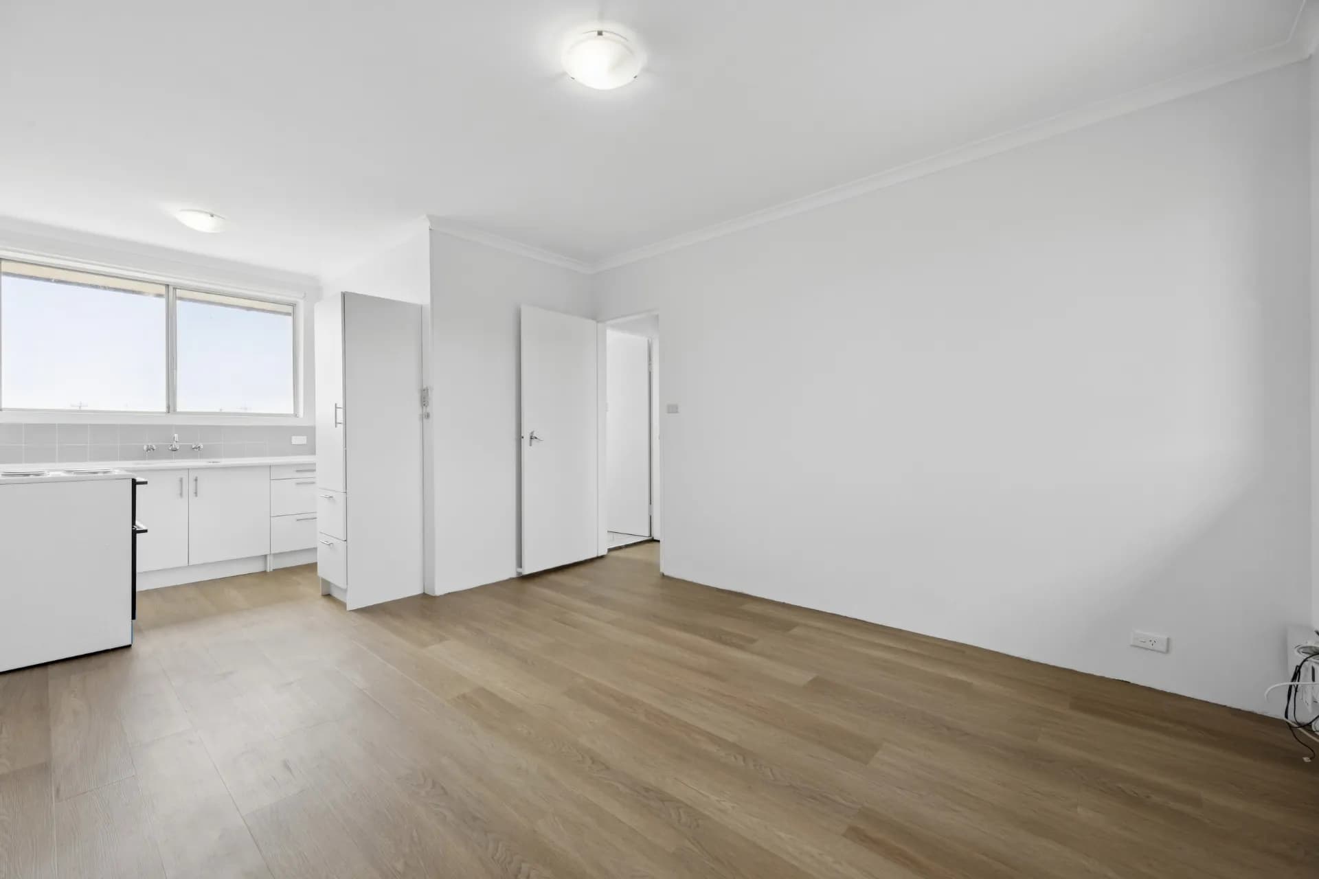 10/56 Crest Road, Queanbeyan., Queanbeyan - Thumbnail 4