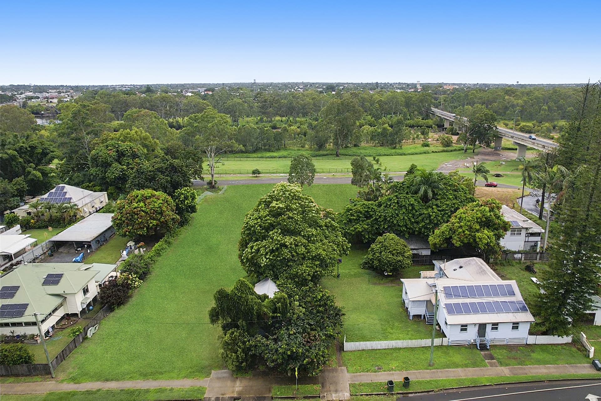 2 Hinkler Avenue,Bundaberg North, Bundaberg North - Thumbnail 7