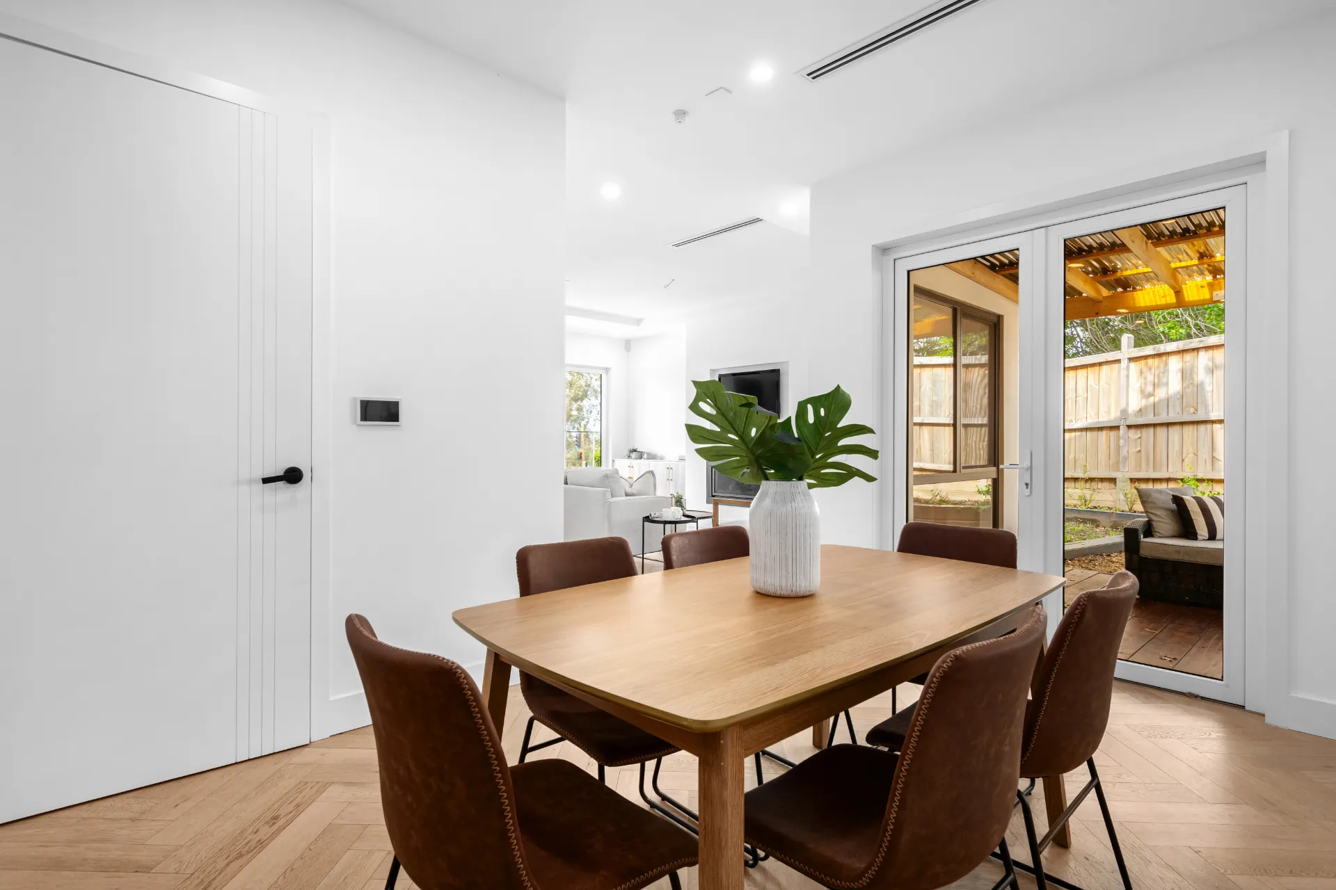 358 George Street, Templestowe Lower, VIC, Templestowe Lower - Thumbnail 2