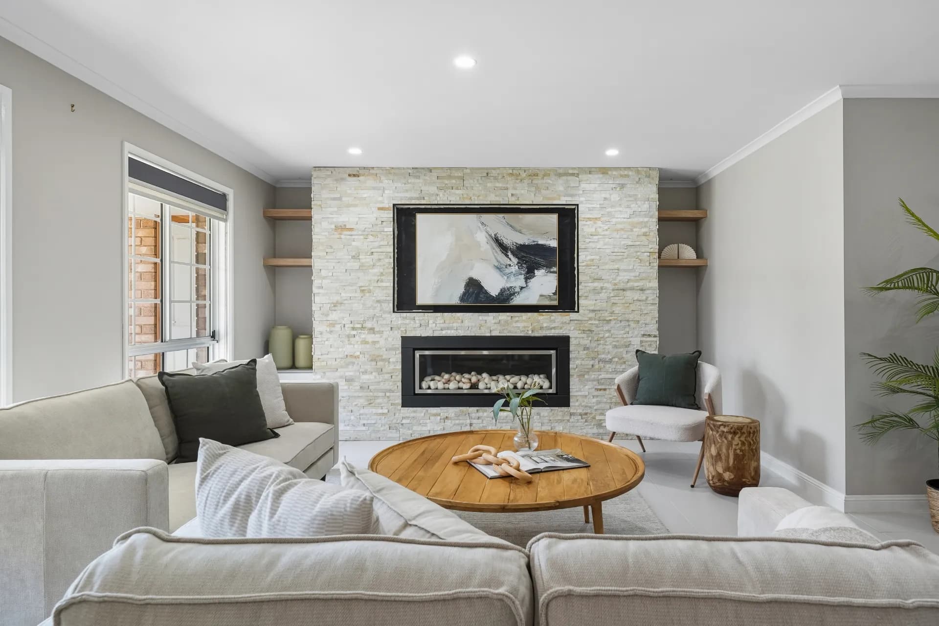 14 Rosemont Place, Salisbury Heights., Salisbury Heights - Thumbnail 2