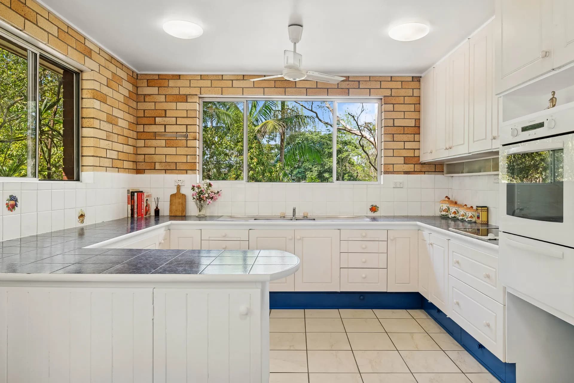5 Bateson Road, Mount Nebo, QLD, Mount Nebo - Thumbnail 3