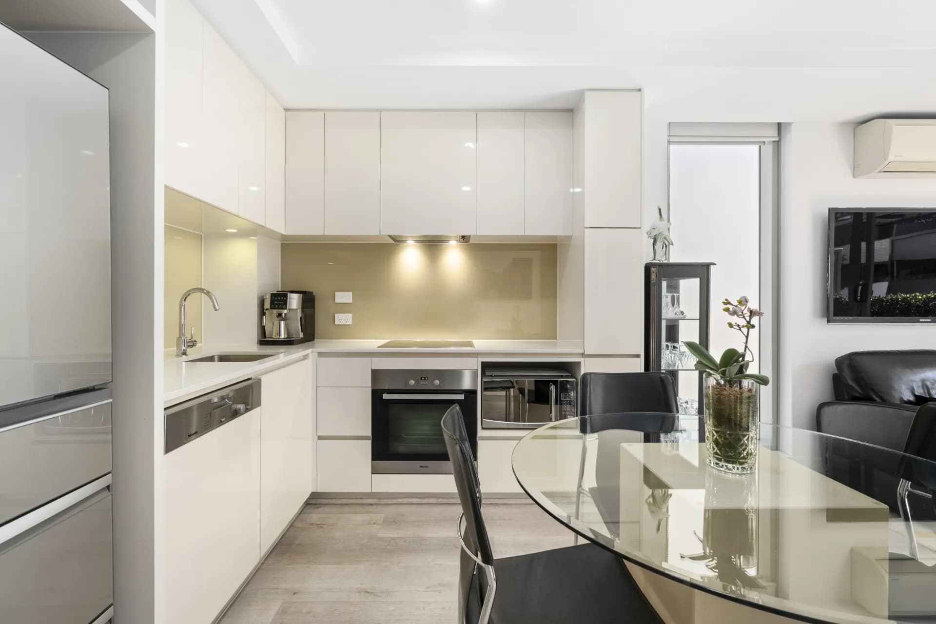119/70 Nott Street, Port Melbourne - Thumbnail 8