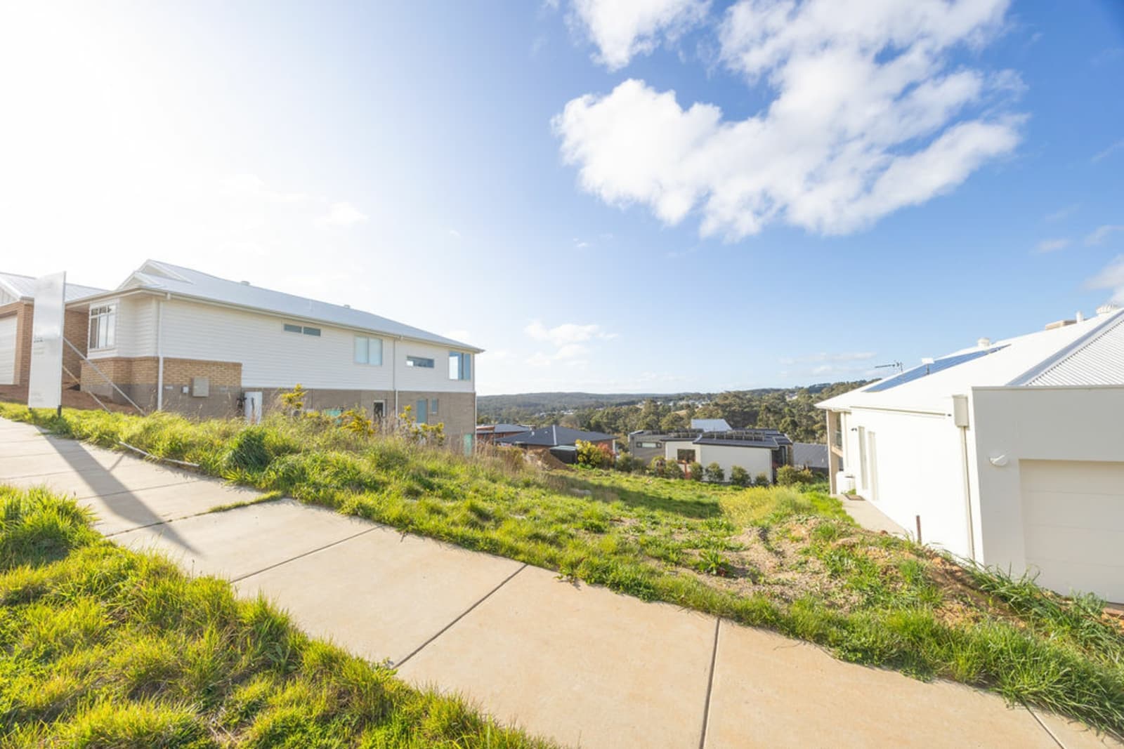8 Galibier Road,Brown Hill, Brown Hill - Thumbnail 2