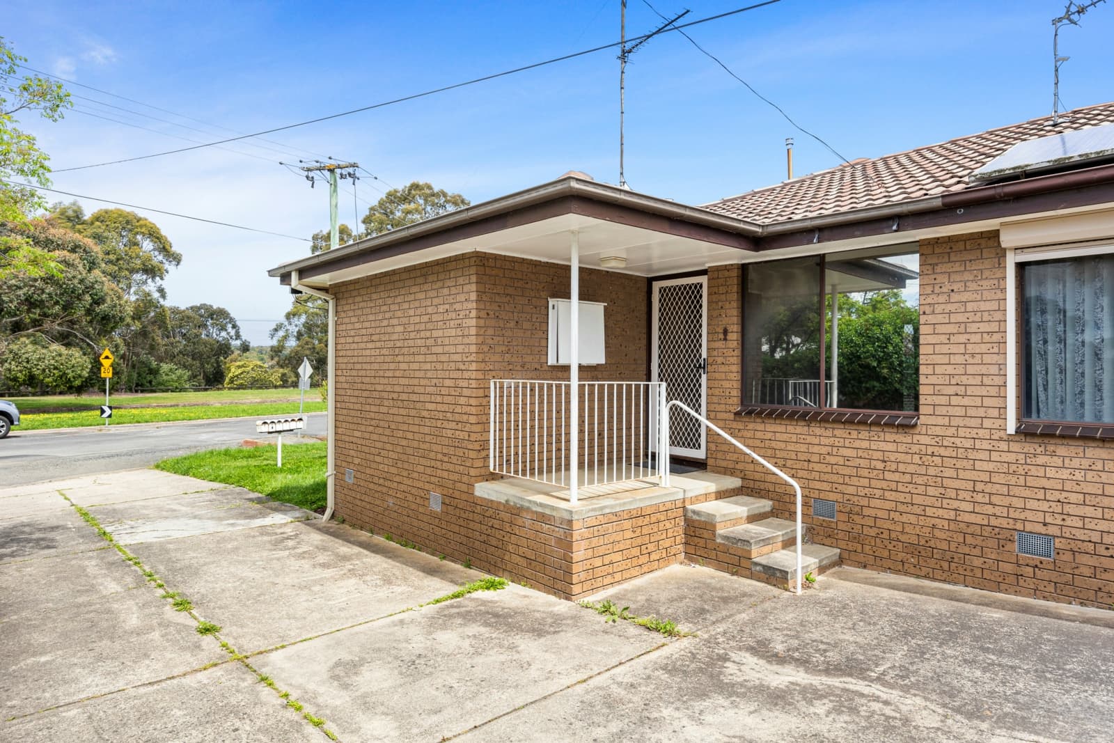 1/208 Yarrowee Parade,Redan, Redan - Image 1