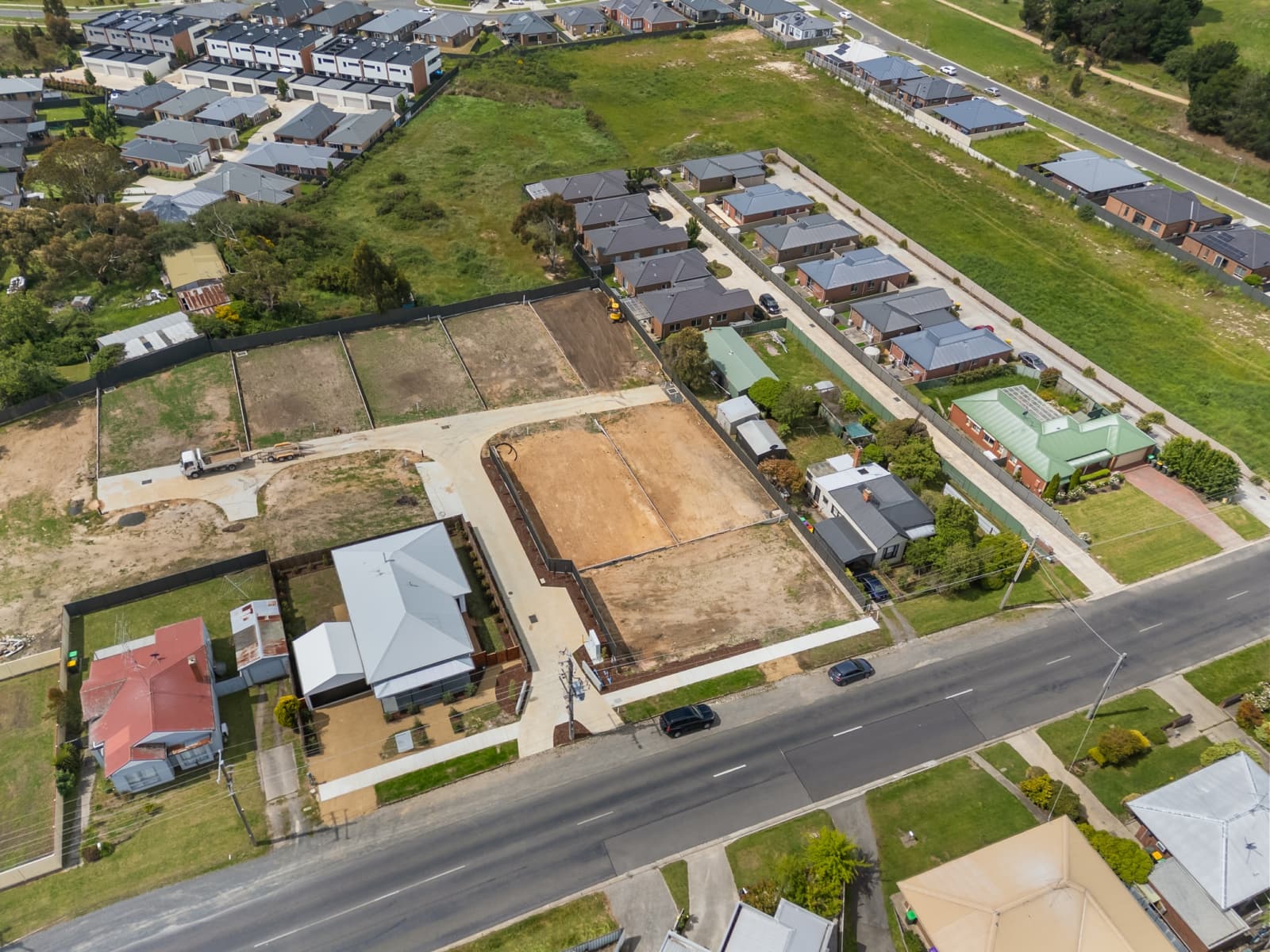 Lot 10 Spencer Ridge, Canadian - Image 1