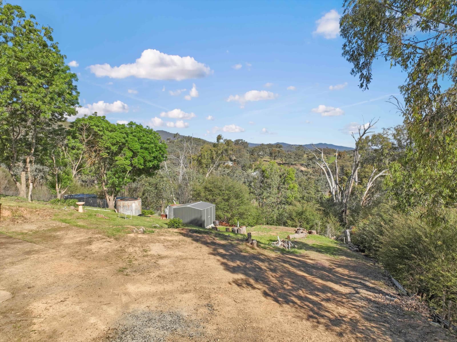 22 Fossickers Trail, Goughs Bay - Thumbnail 6