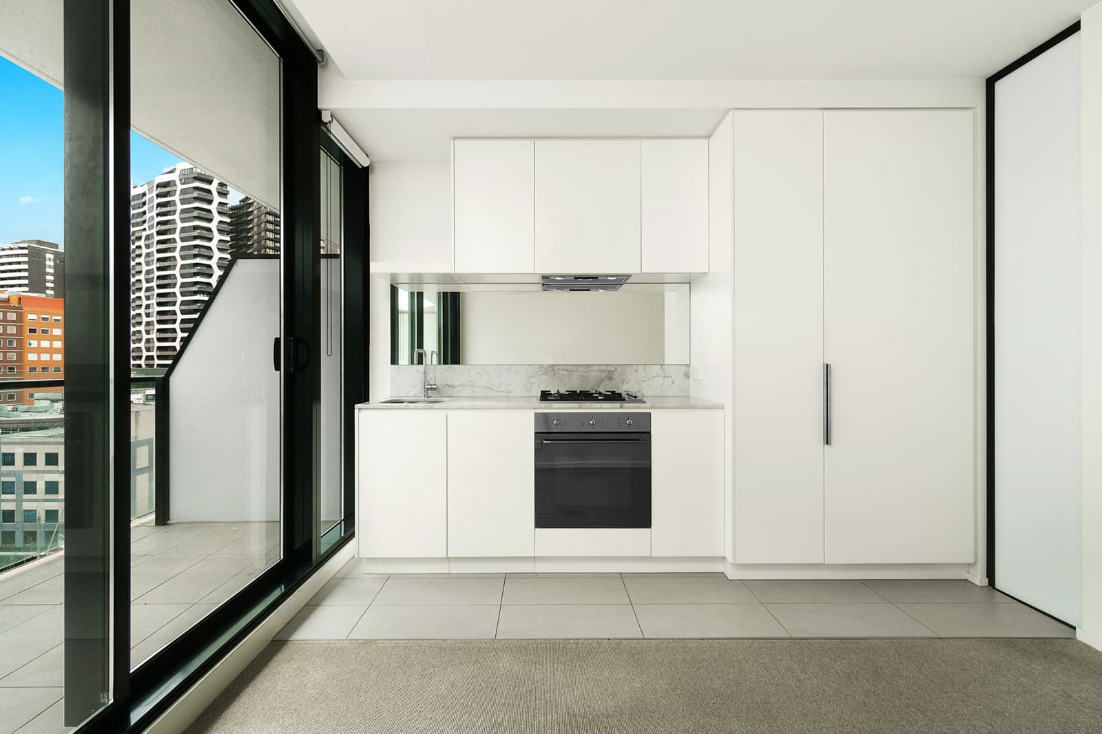 906/52 Park Street,South Melbourne, South Melbourne - Thumbnail 3