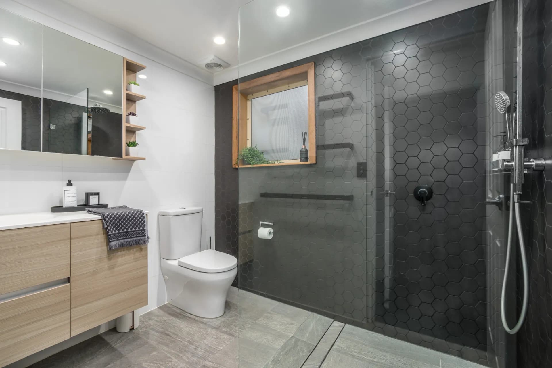 4/3-5 Shackel Avenue, Brookvale, NSW, Brookvale - Thumbnail 6