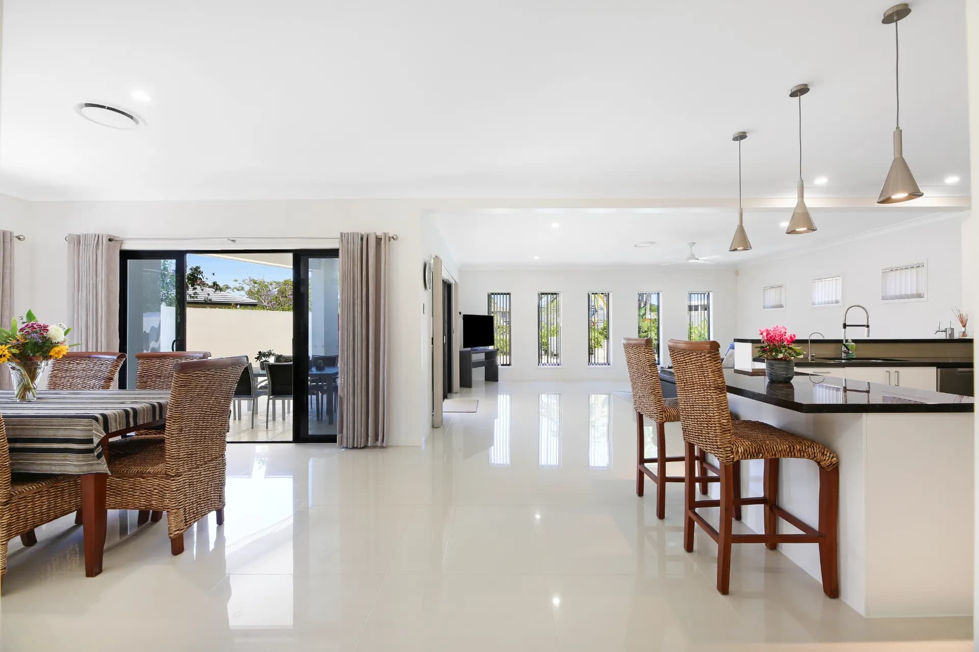 2805 Gracemere Circuit North , Hope Island., Hope Island - Thumbnail 5