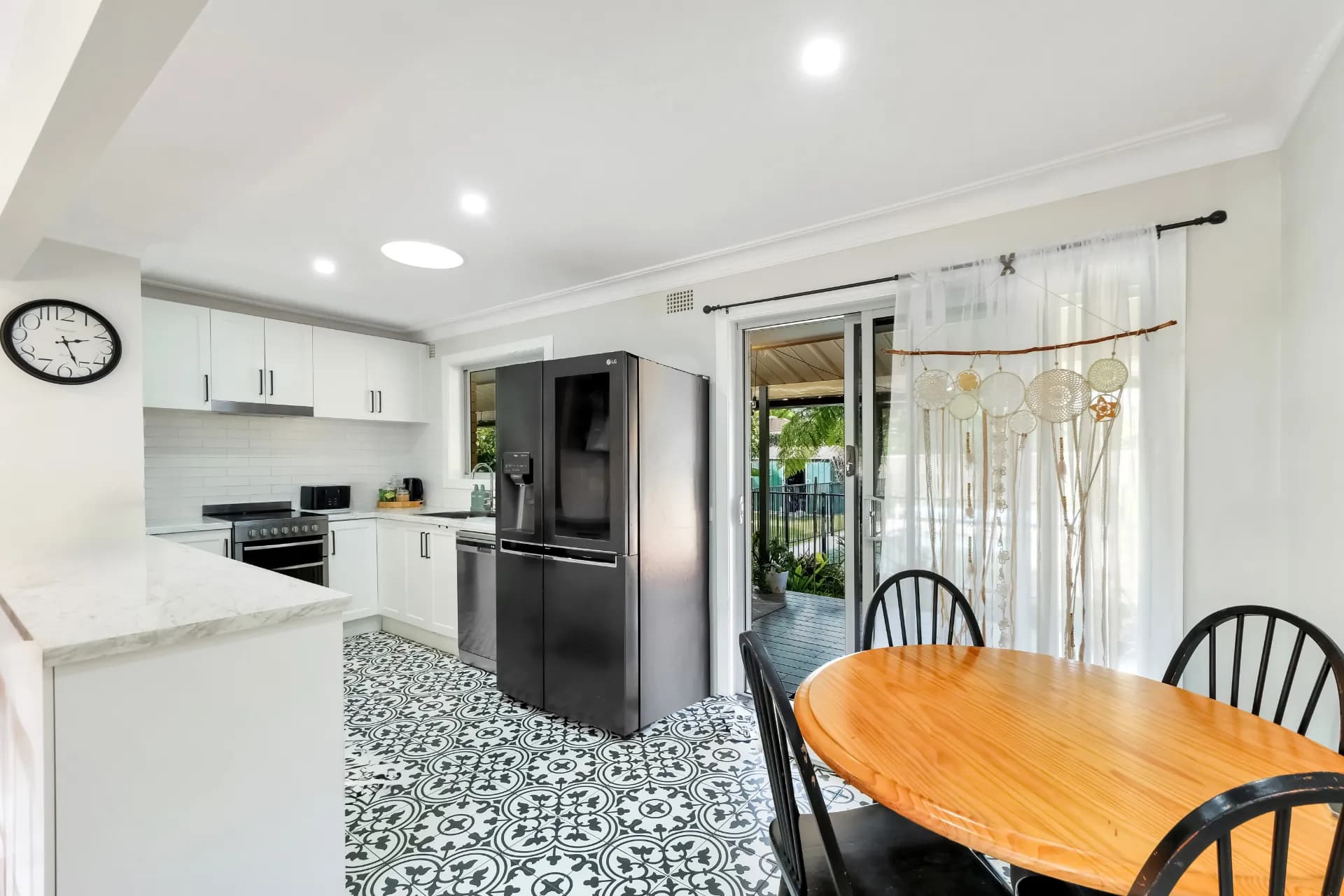 22 Golden Avenue, Point Clare., Point Clare - Thumbnail 6