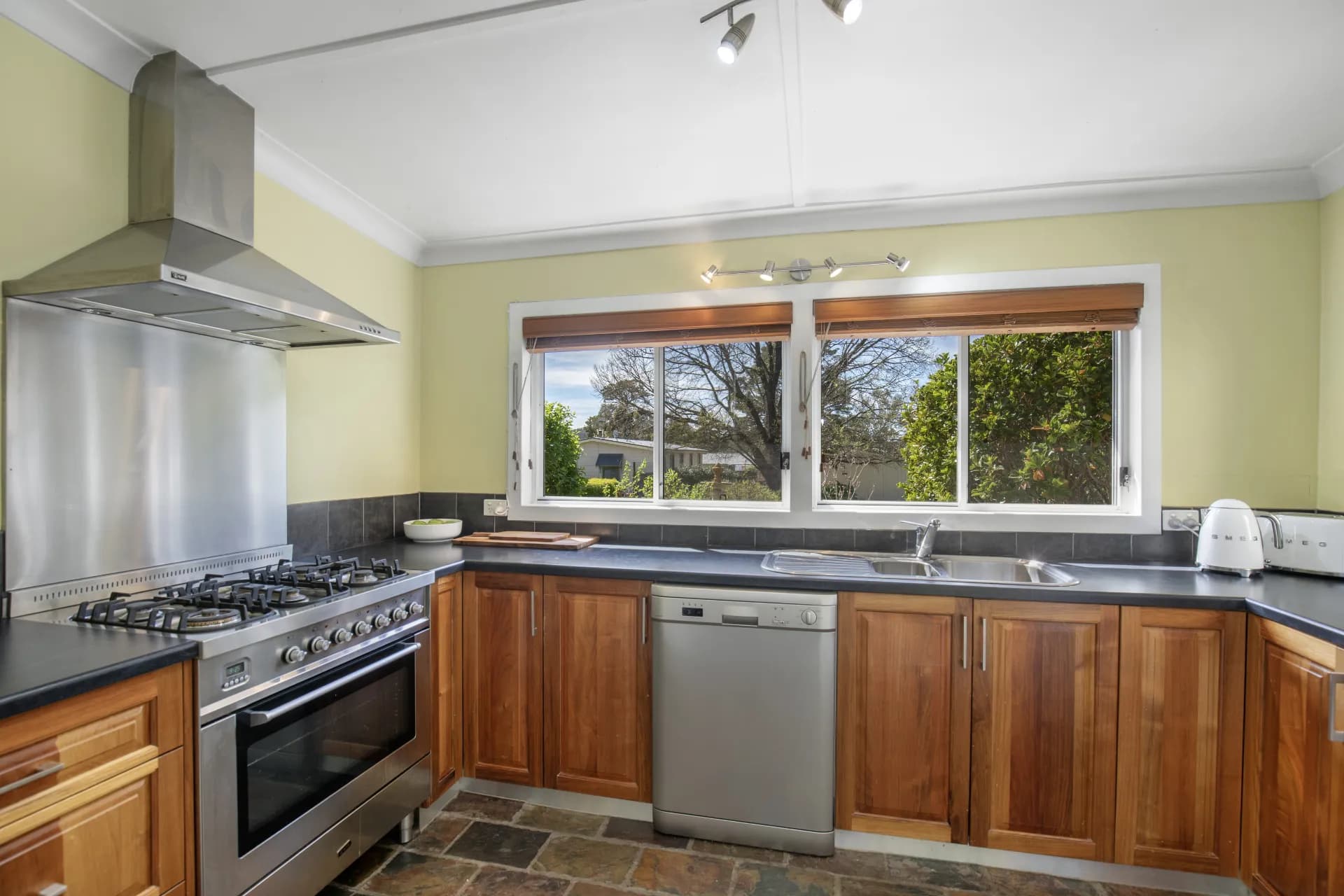 57 Leece Road, Uralla., Uralla - Thumbnail 6