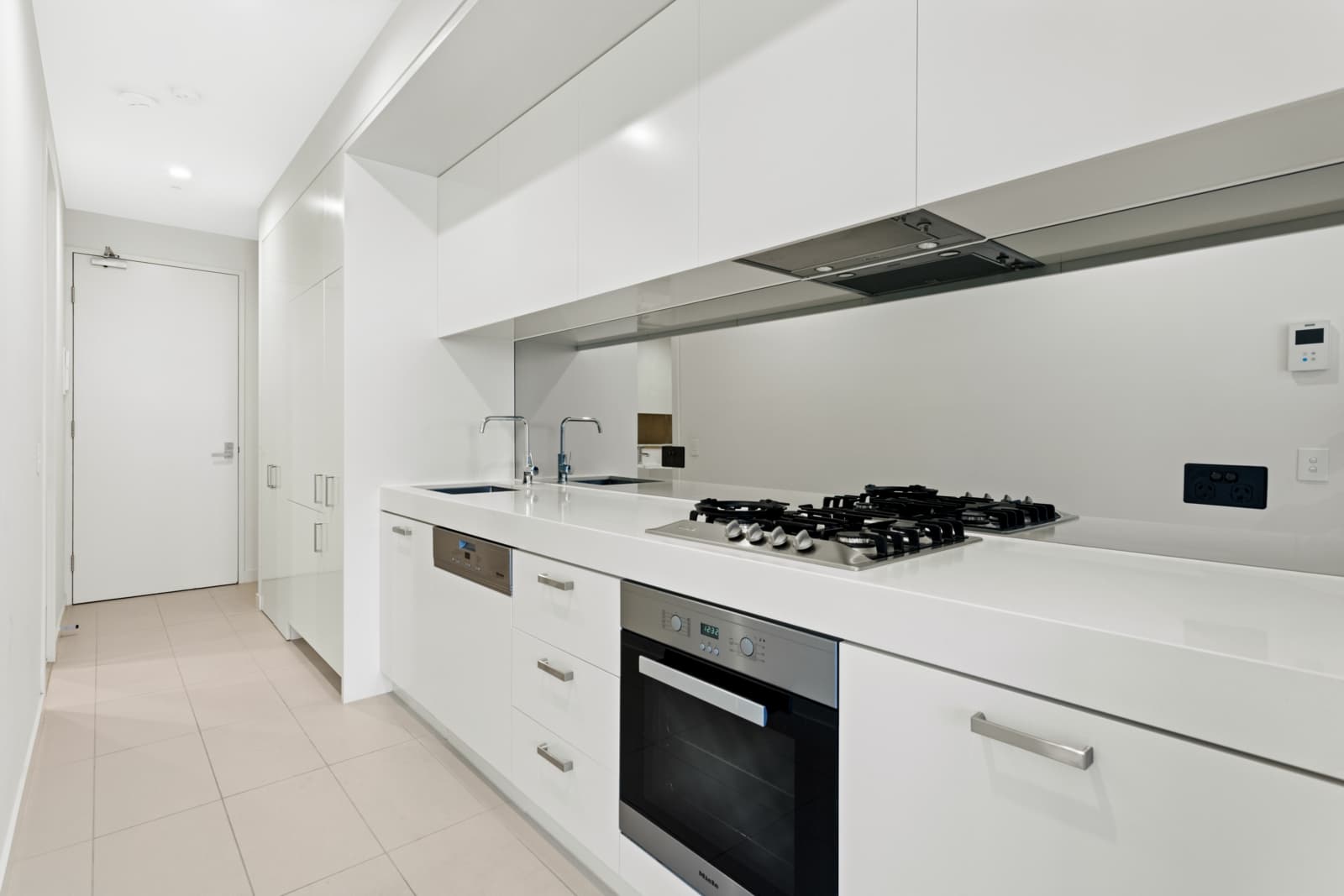 106/17 Gordon Street,Elsternwick, Elsternwick - Thumbnail 2