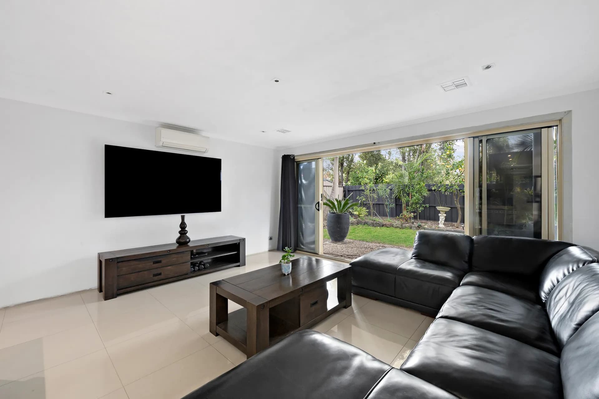 22 Parkview Crescent, Hampton East - Thumbnail 3