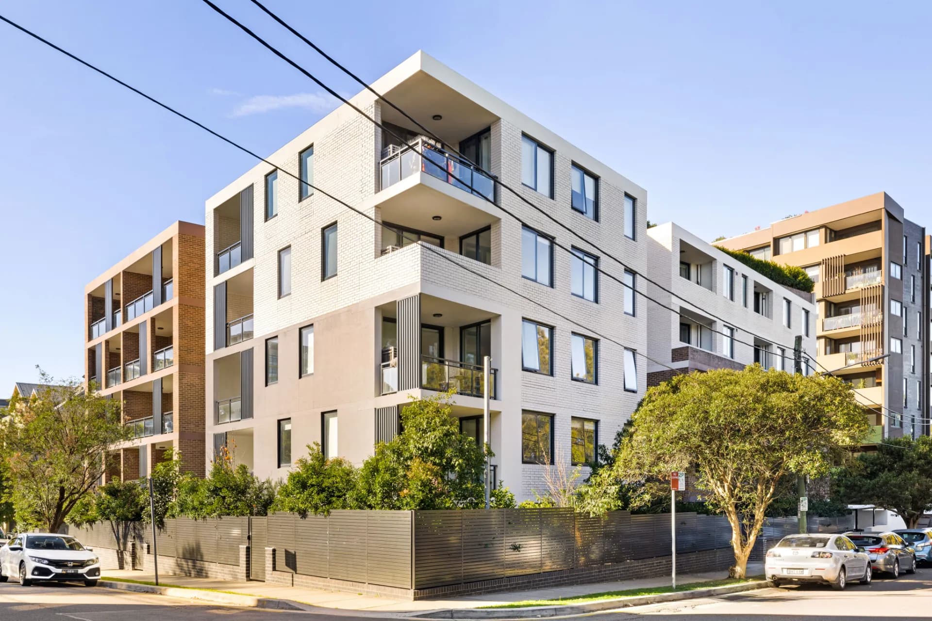 405/43-45 Loftus Crescent, Homebush., Homebush - Thumbnail 2