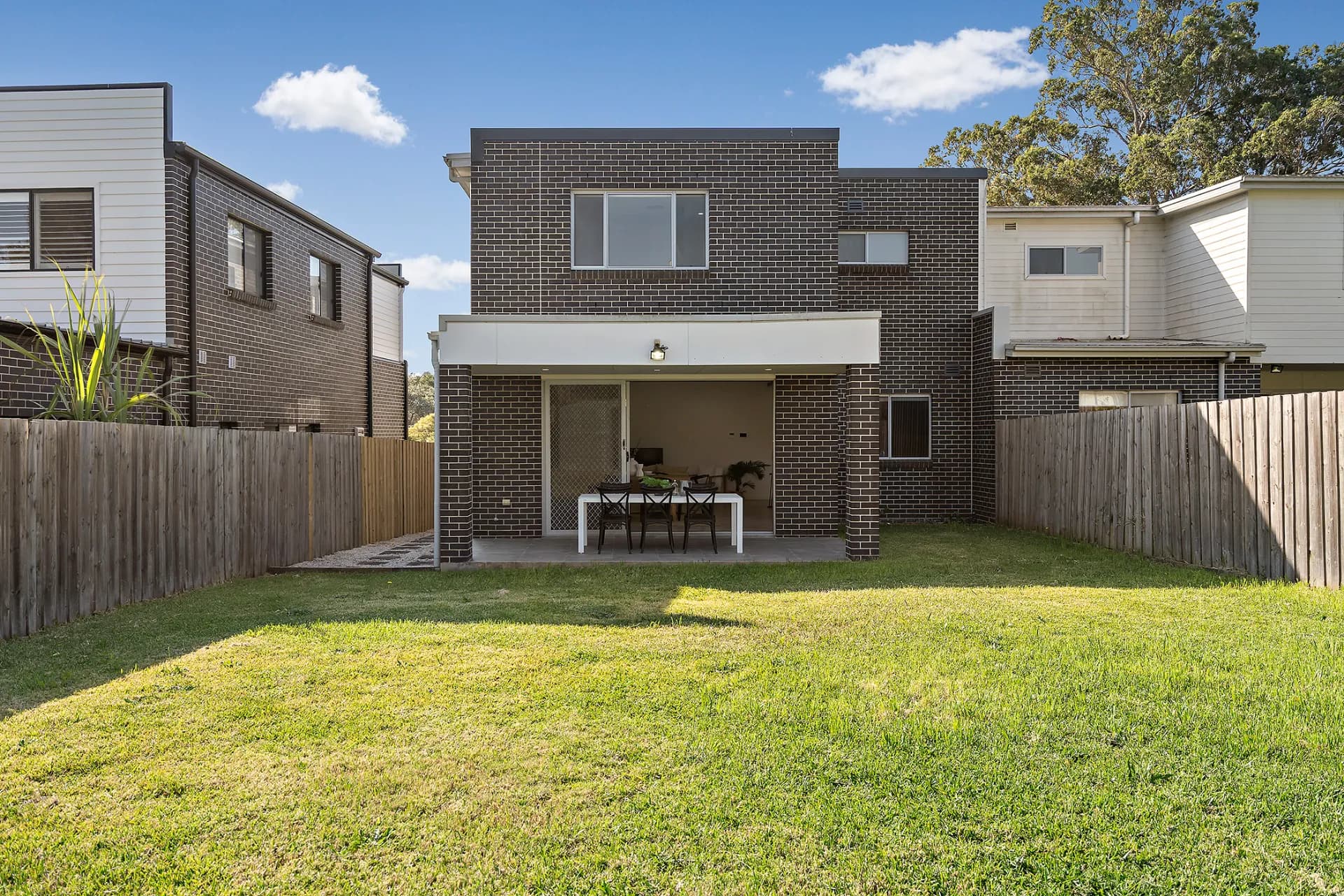 6 Narrun Crescent, Telopea - Thumbnail 2