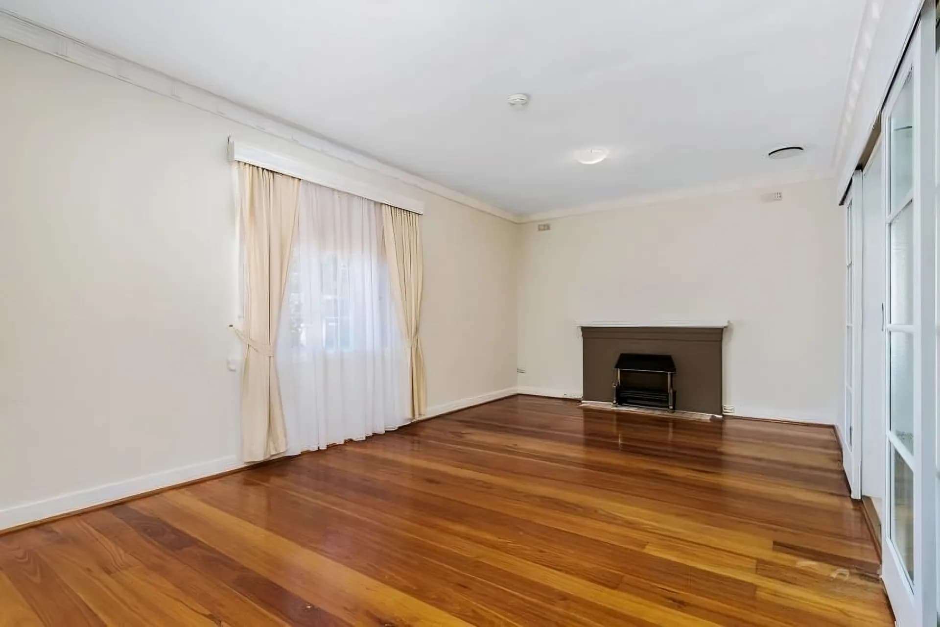 276 Nepean Highway (via Service Road), Parkdale, VIC, Parkdale - Thumbnail 4