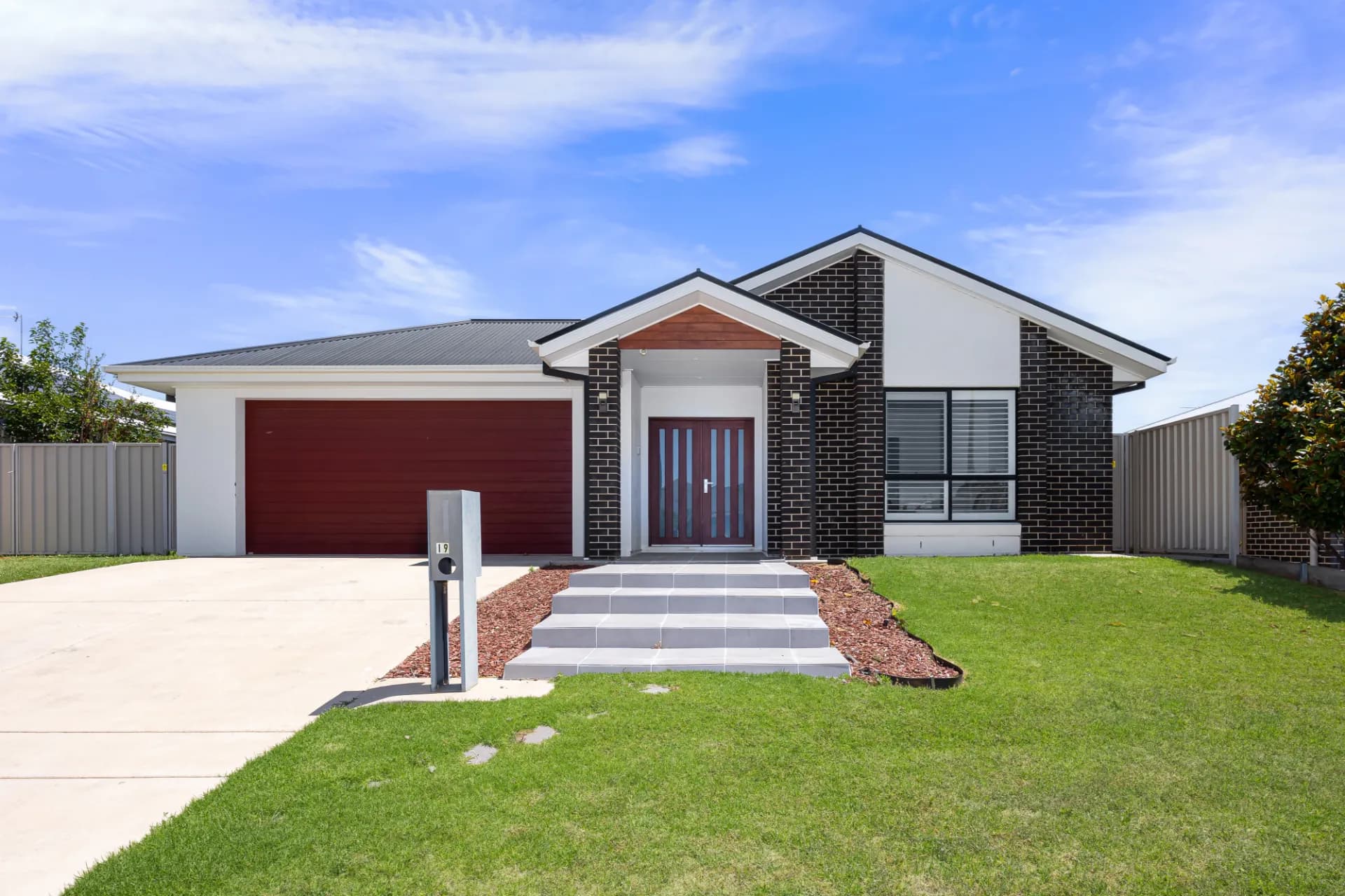 19 Morris  Crescent, Gobbagombalin., Gobbagombalin - Image 1