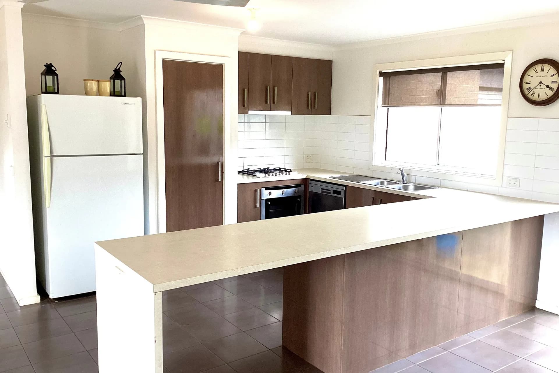 24 Peninsula Sands Boulevard, Rosebud, VIC, Rosebud - Thumbnail 2