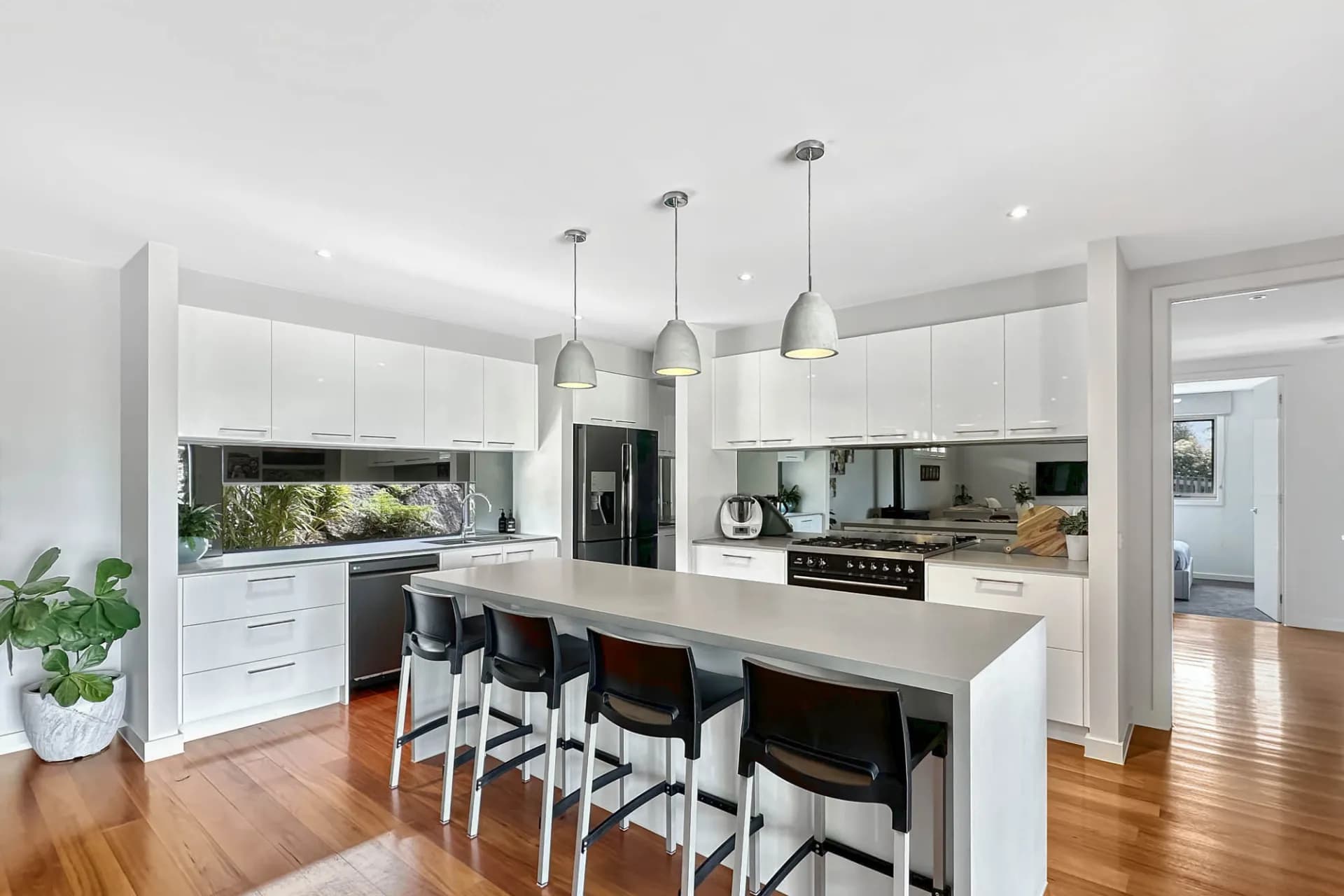 2 Emerald Drive, Warragul, VIC, Warragul - Thumbnail 4
