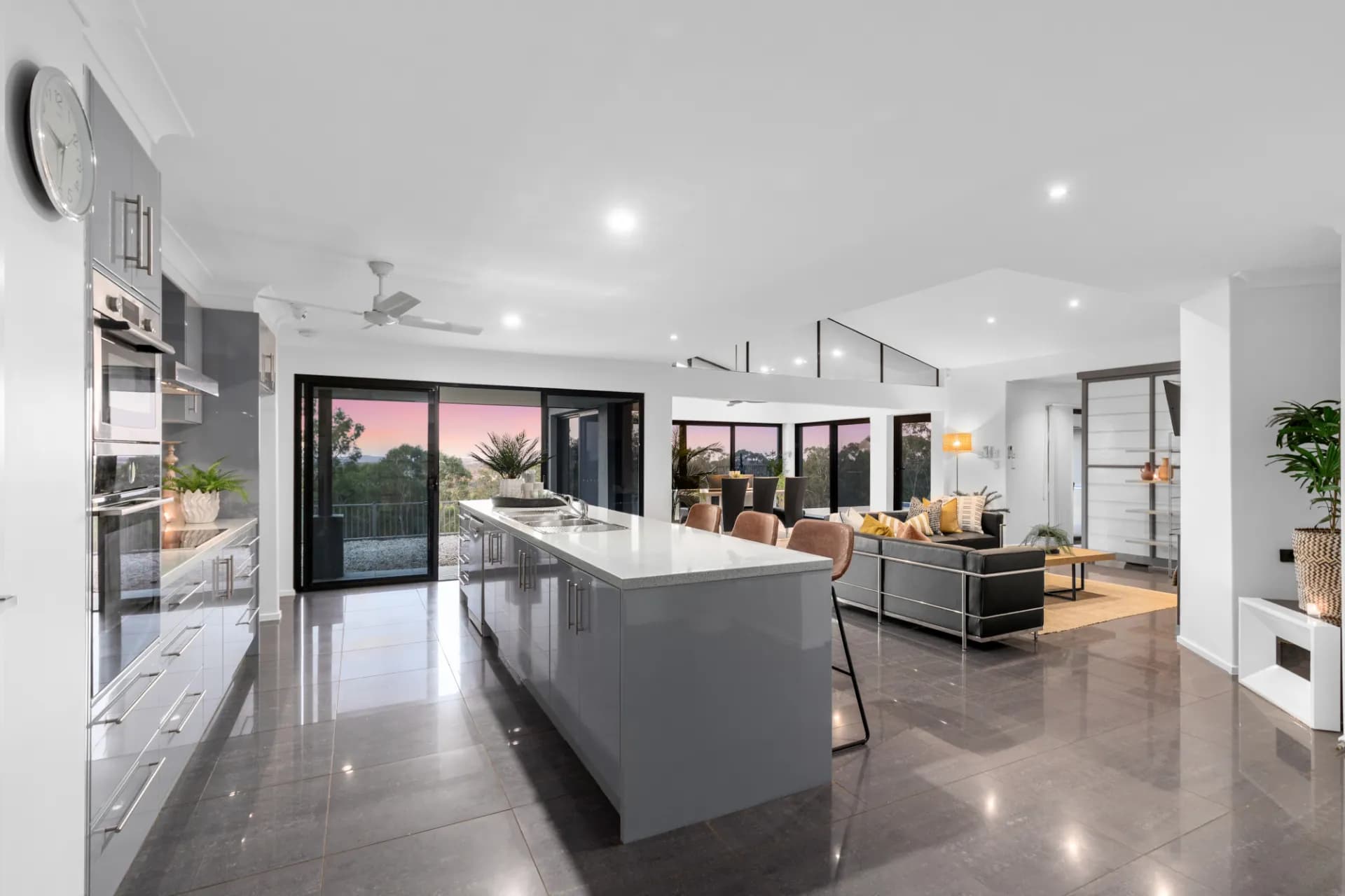 86 Fern Hill Drive, Willow Vale - Thumbnail 4