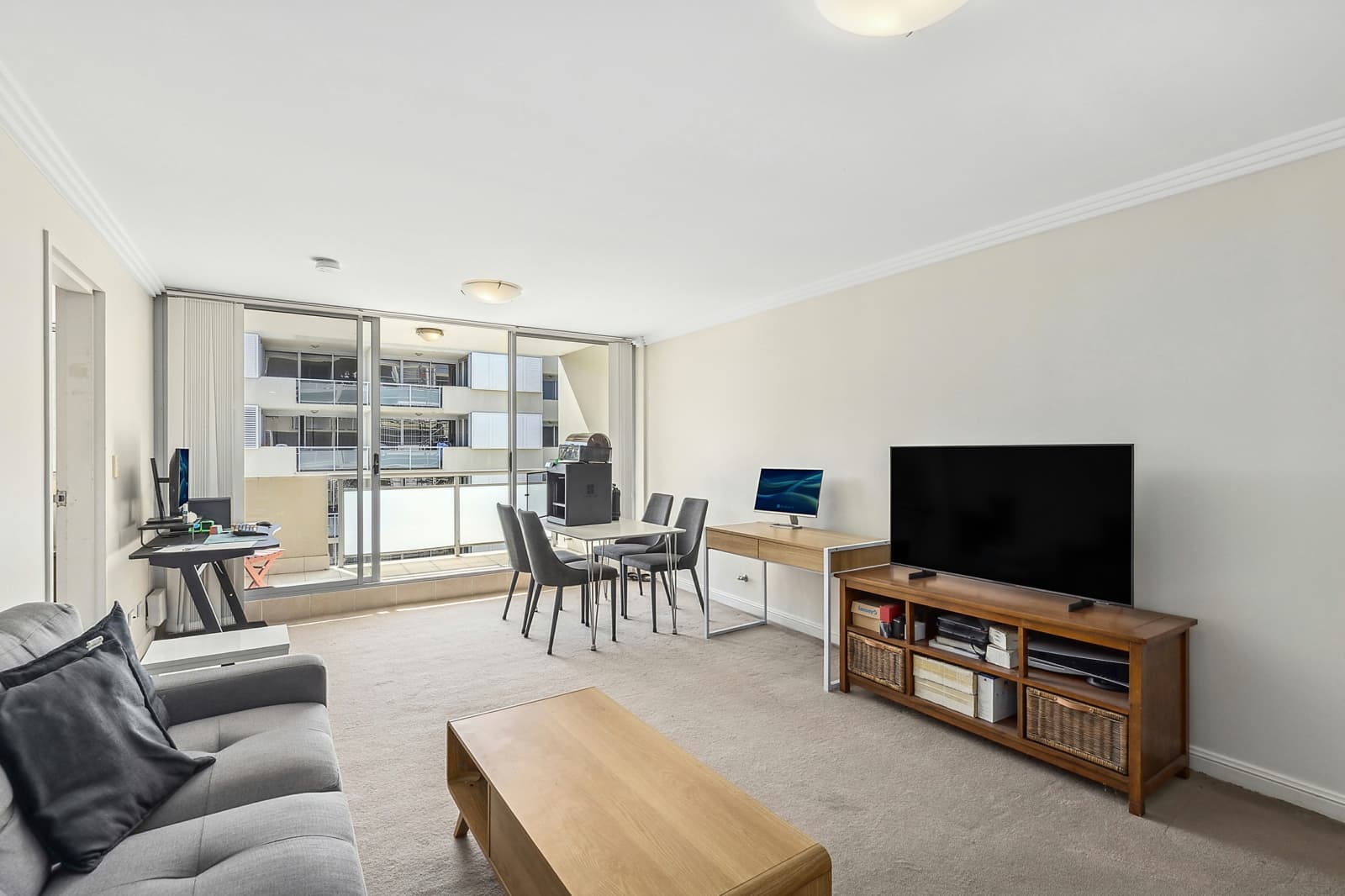 36/12 Baker Street,Gosford, Gosford - Image 1