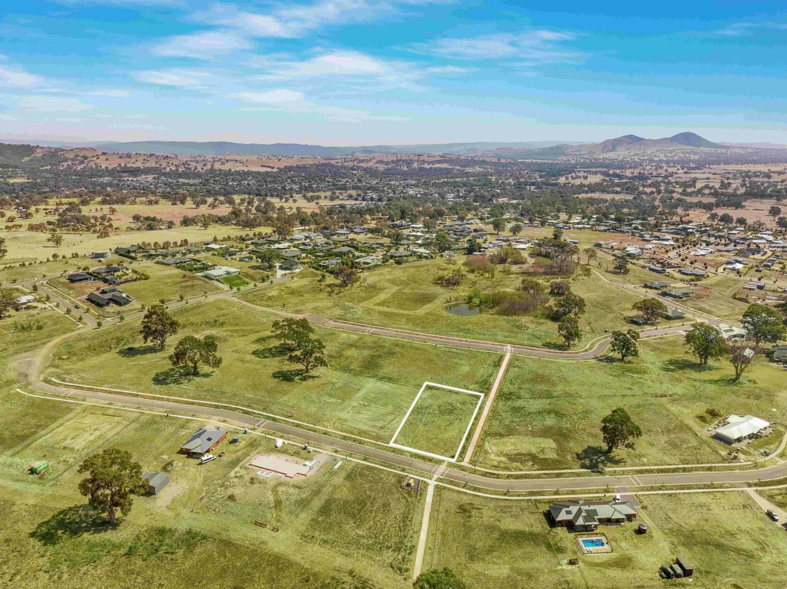22 Greenslopes Avenue,Mansfield, Mansfield - Image 1