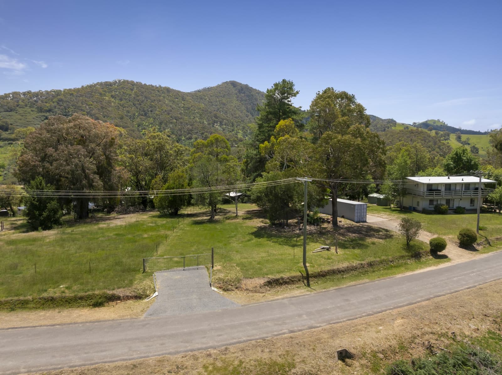 49 Willow Lake Drive, Macs Cove - Thumbnail 5