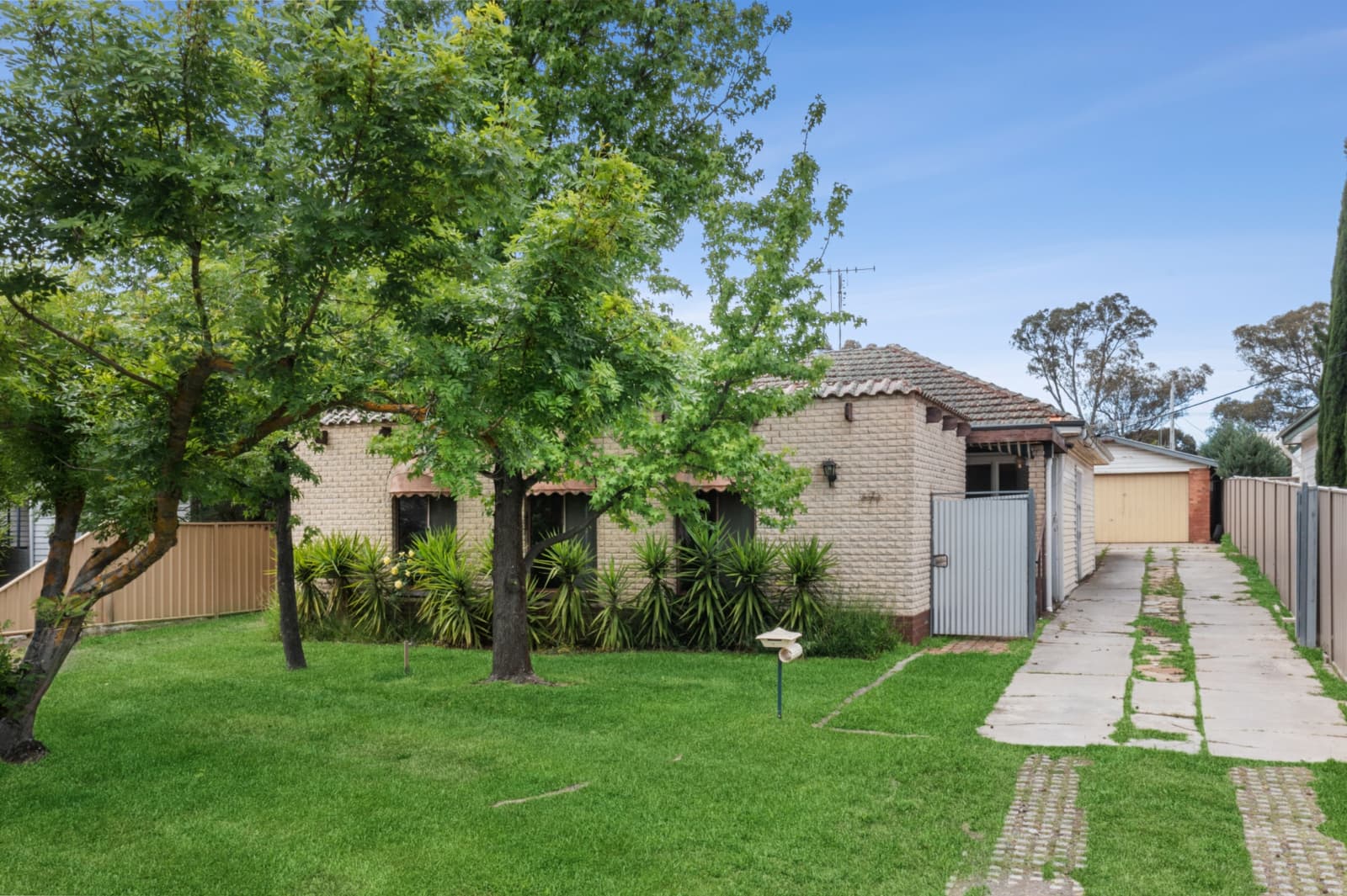7 Longmore Street,Kangaroo Flat, Kangaroo Flat - Image 1