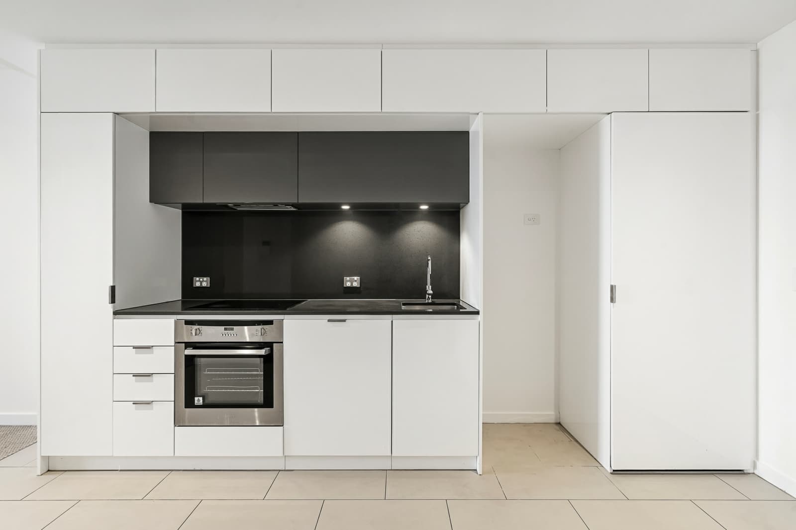 2512/555 Swanston Street,Carlton, Carlton - Thumbnail 4