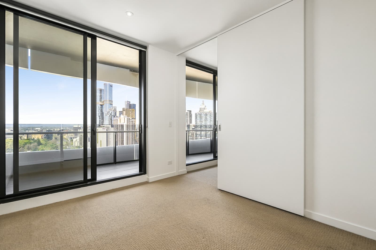 2512/555 Swanston Street,Carlton, Carlton - Thumbnail 5
