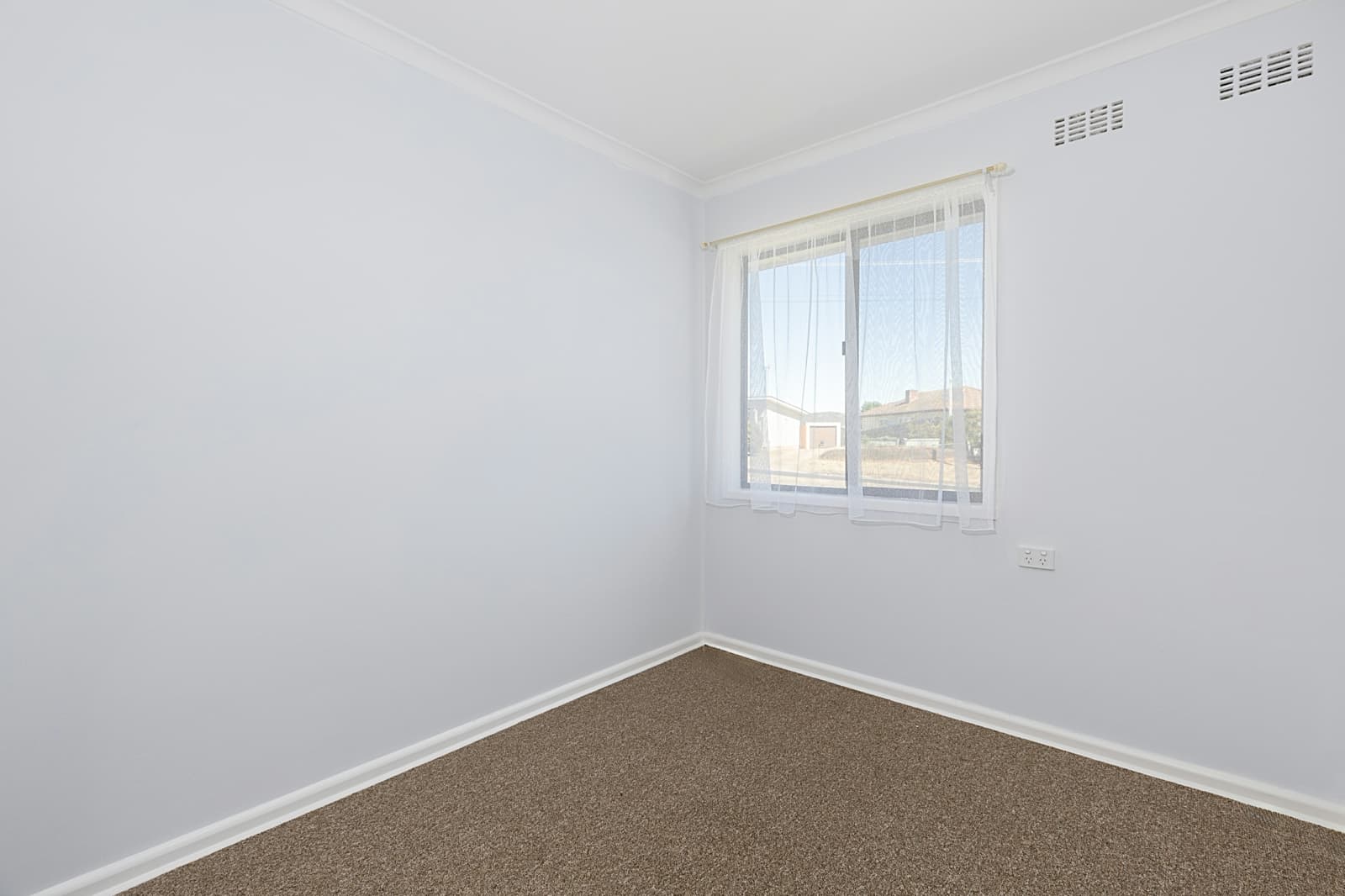 1 Adams Avenue,Cooma, Cooma - Thumbnail 7
