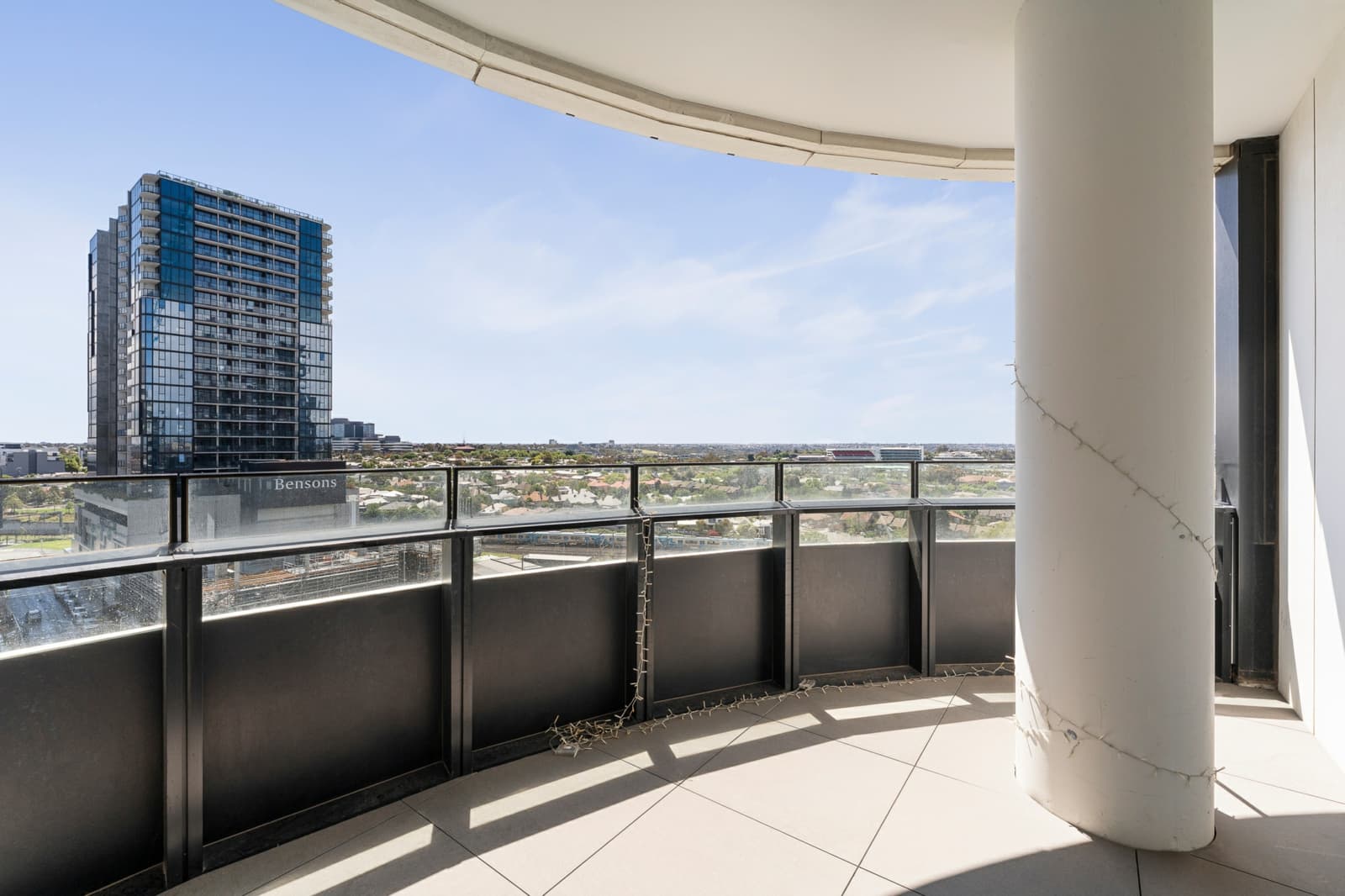 1001/5 Joseph Road,Footscray, Footscray - Thumbnail 2