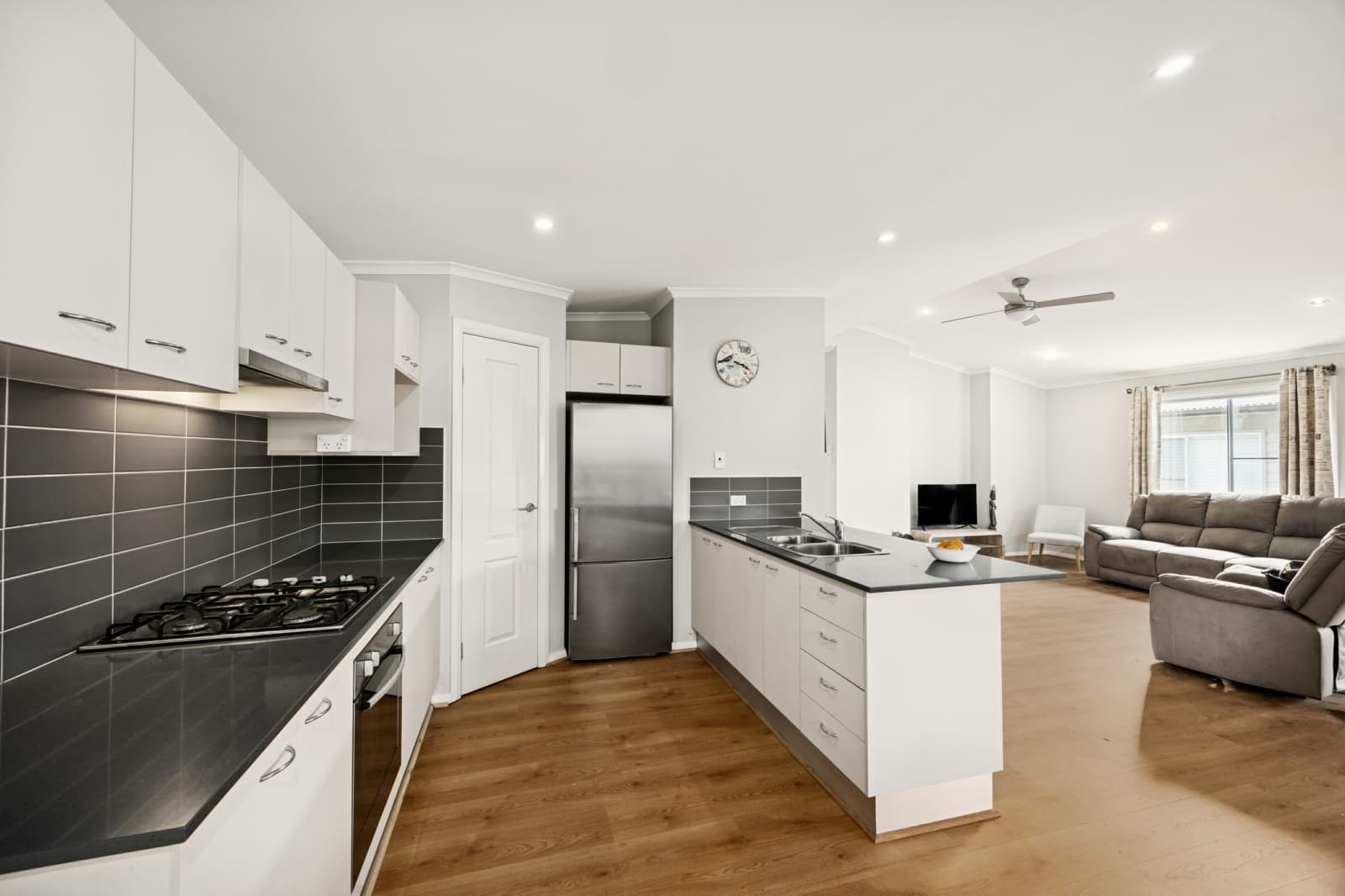 204/4 Gimberts Road,Morisset, Morisset - Thumbnail 5