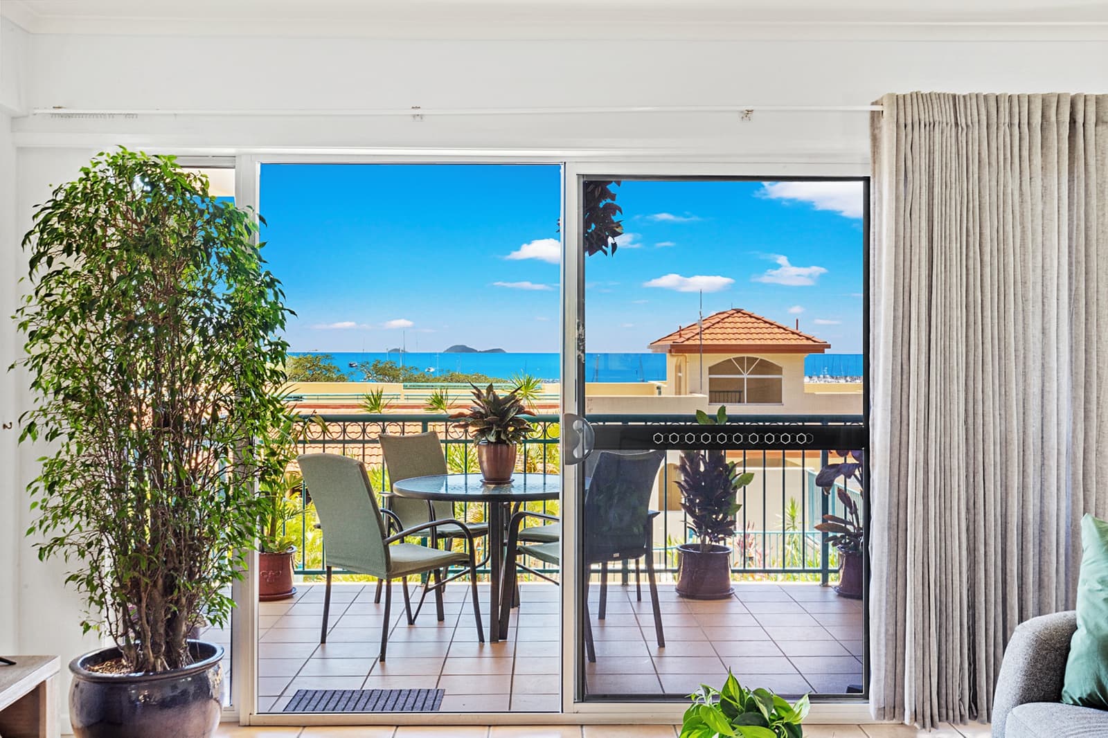 4/115 Shingley Drive,Airlie Beach, Cannonvale - Image 1