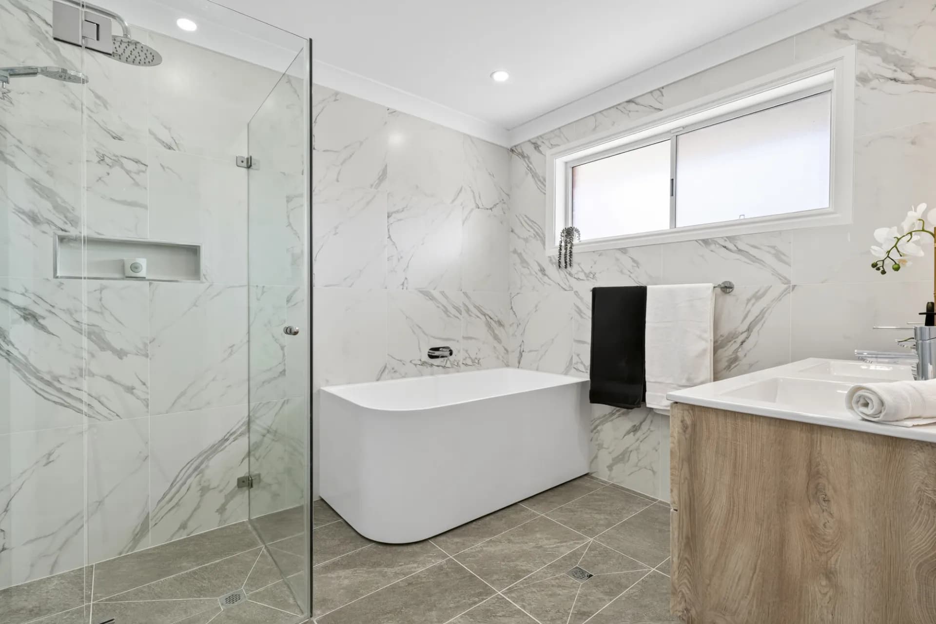 38 Willow Tree Crescent, Belrose., Belrose - Thumbnail 6