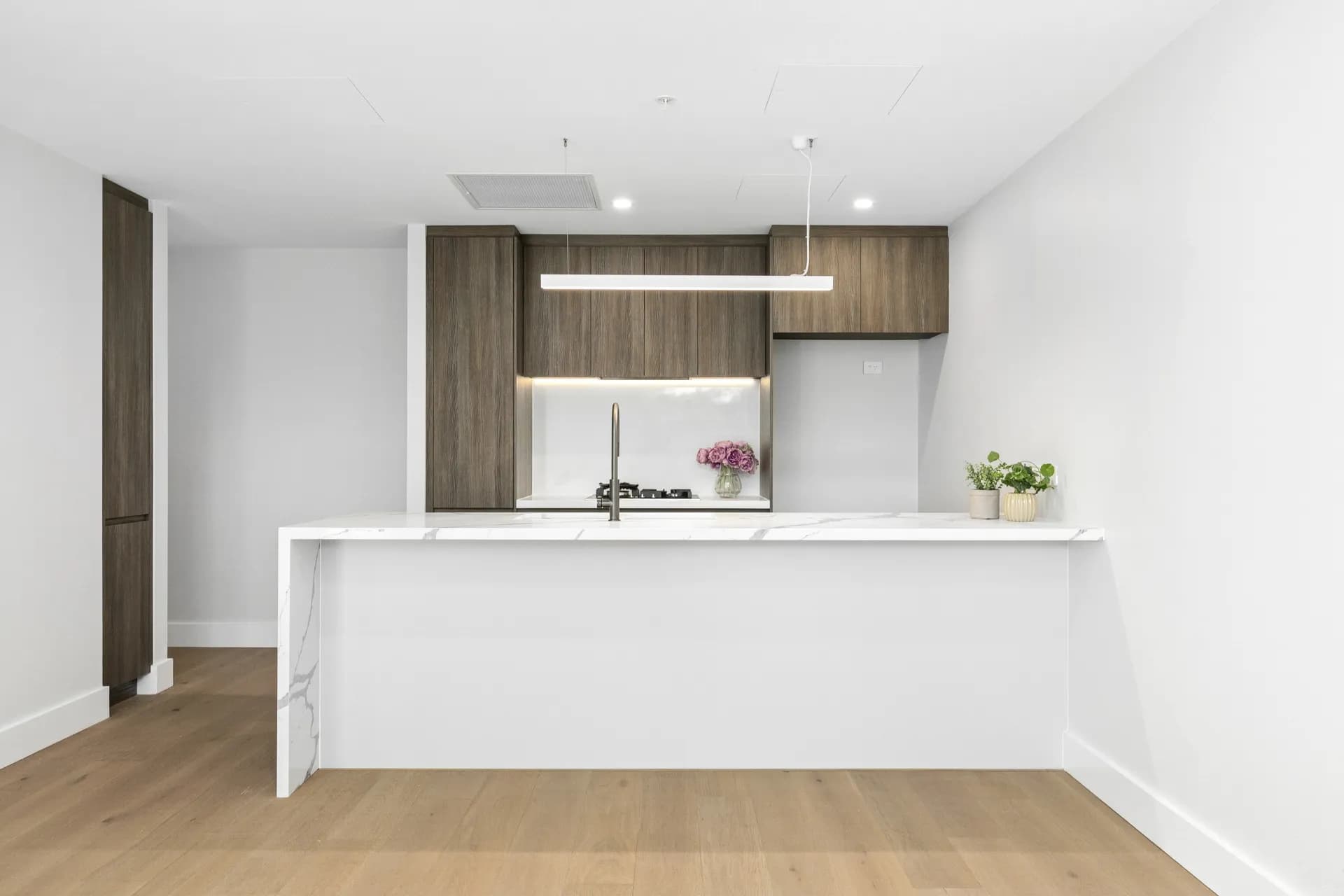 21/20-26 Avon Road, Dee Why., Dee Why - Thumbnail 2